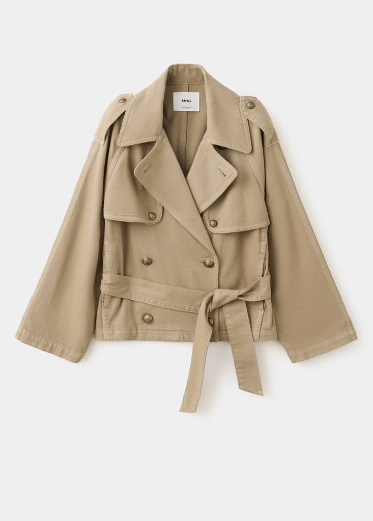Fitted trench with belt — Sand
