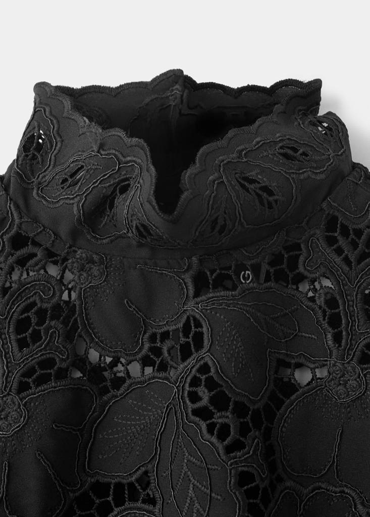 Guipure blouse with a tie neck — Black