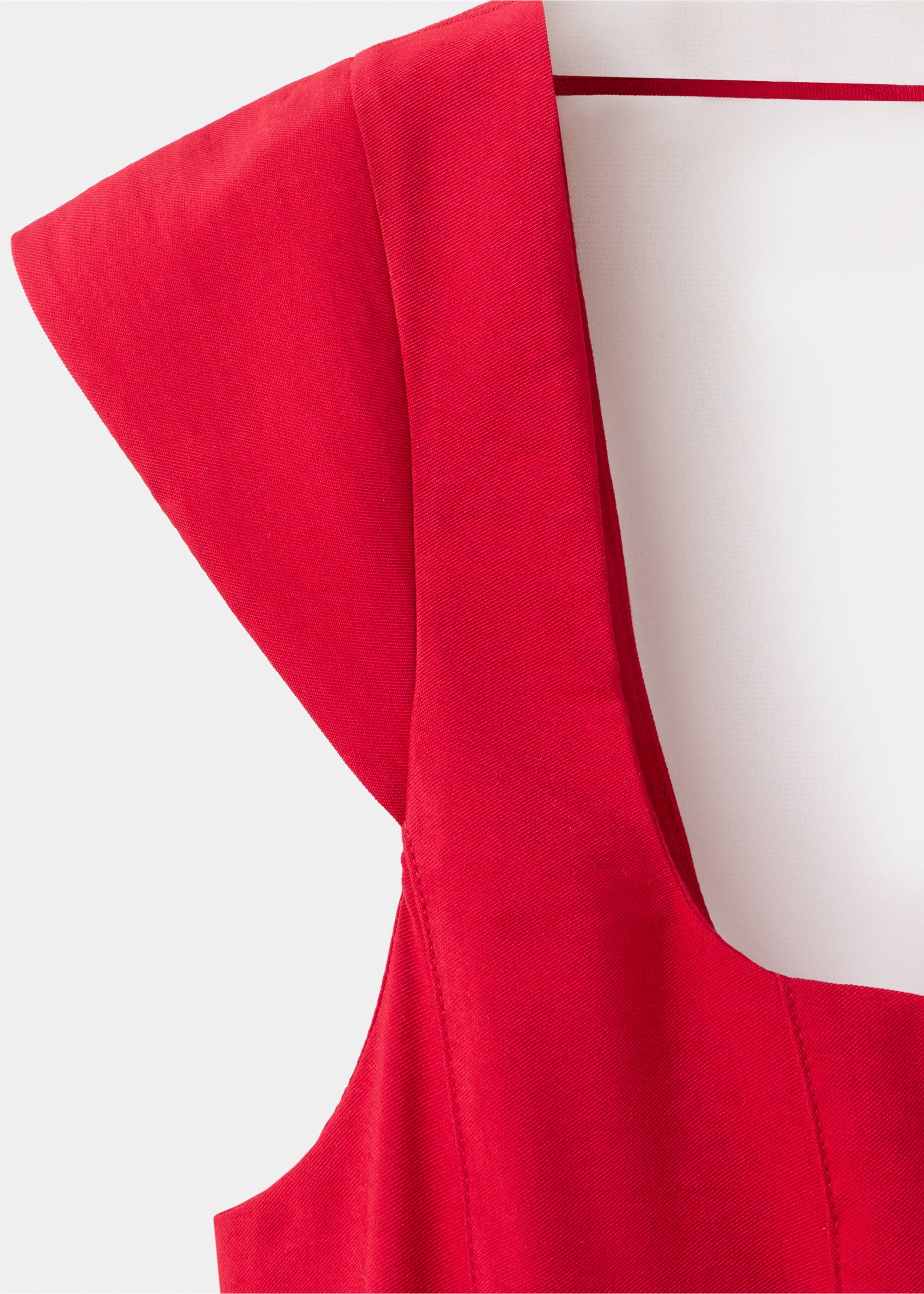 Robe trapèze dos avec nœud - Détail de l'article 8, Rouge. Ref: 37094089-00.