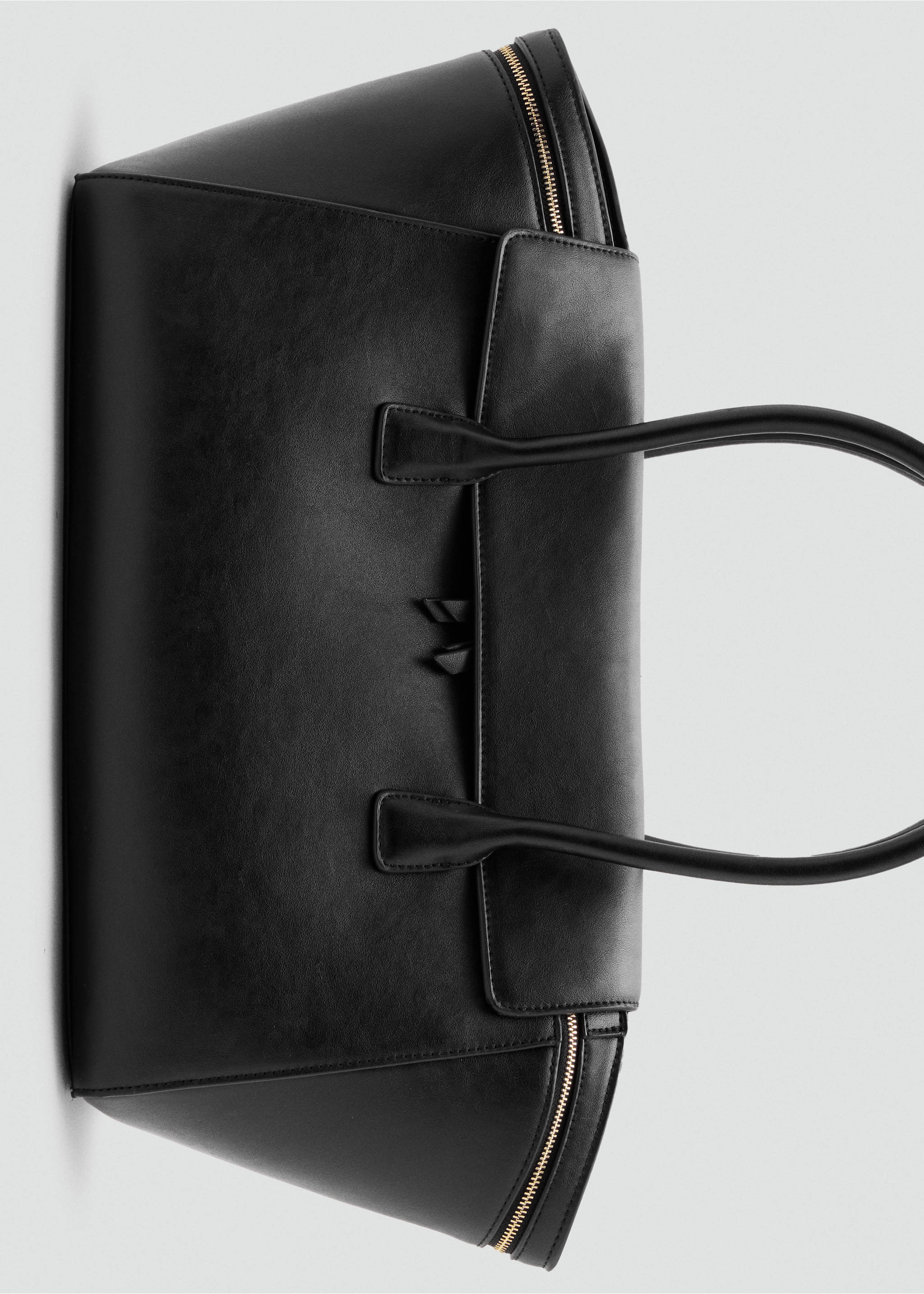 Bowling bag with zips - Details of the article 3, Black. Ref: 37094098-00.