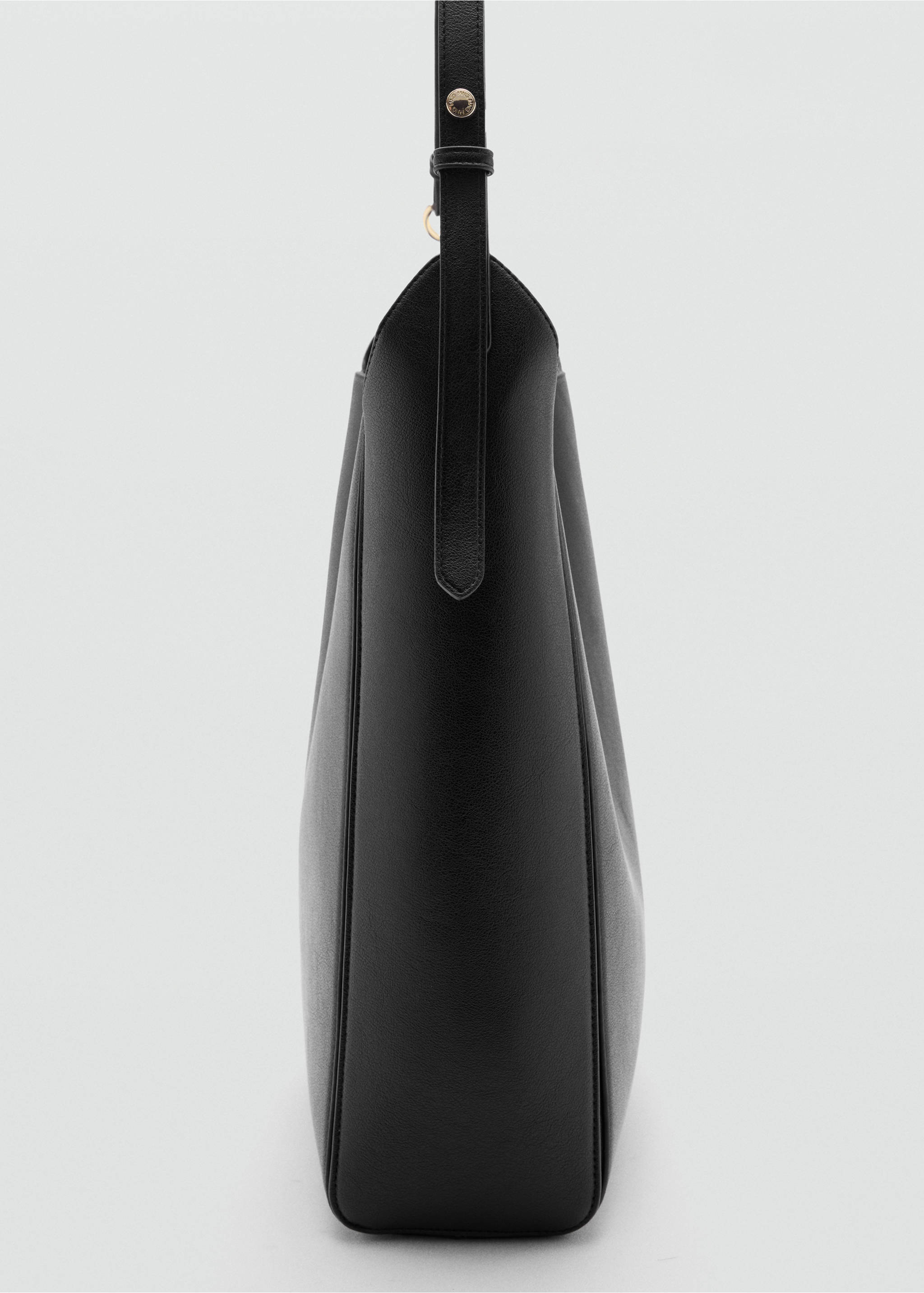 Bucket bag with clasp - Details of the article 1, Black. Ref: 37094101-00.
