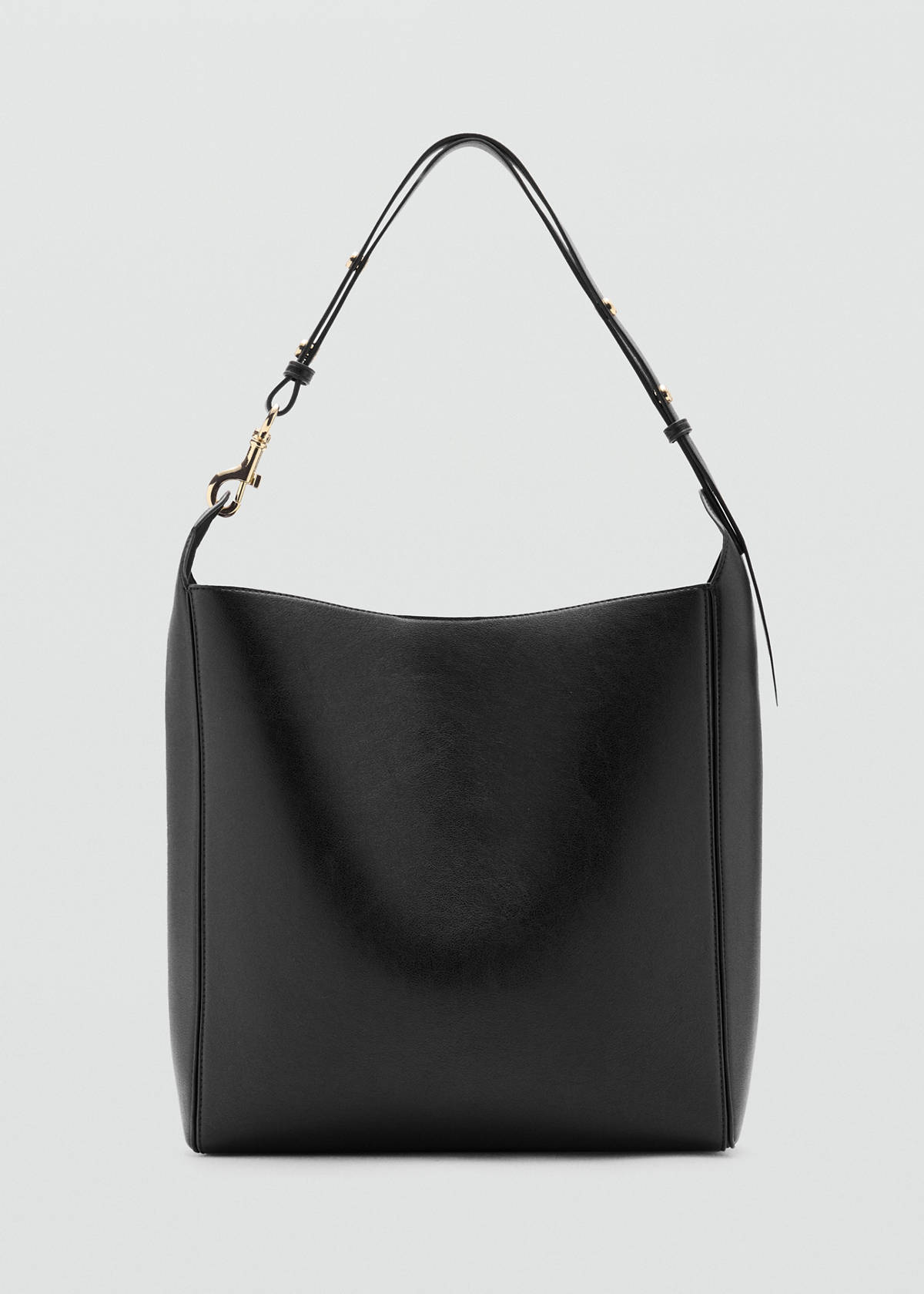 Bucket bag with clasp — Black