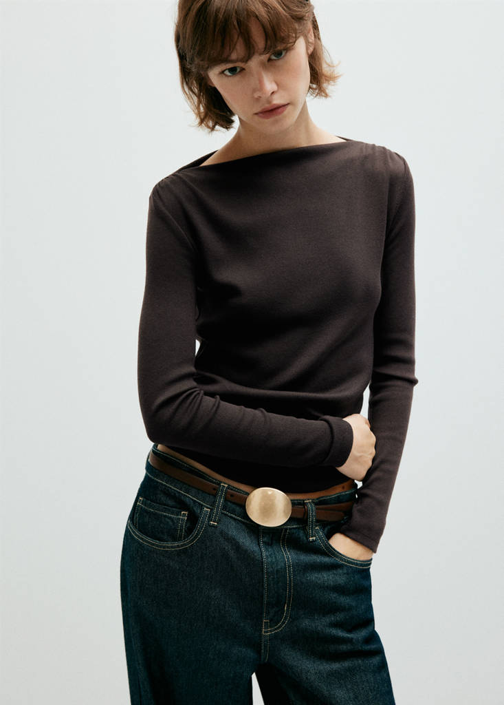 Long-sleeved boat-neck t-shirt — Chocolate