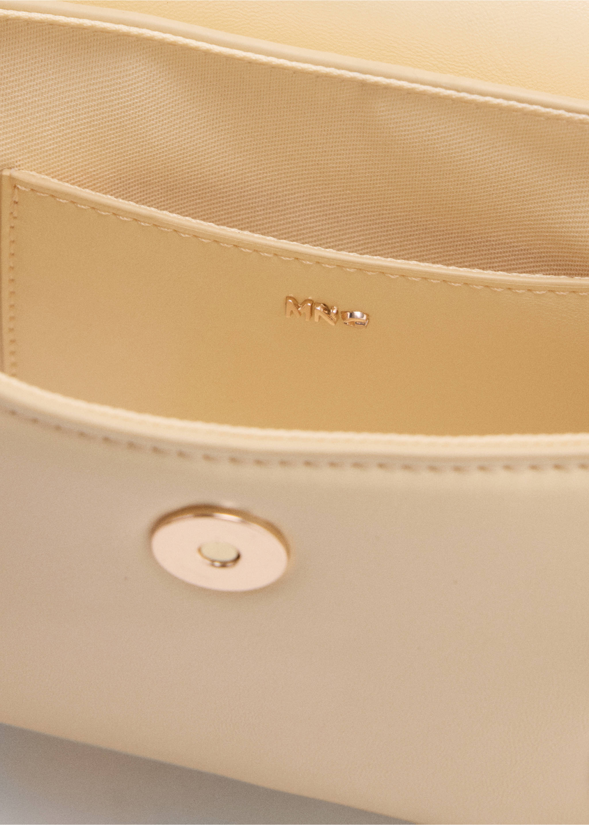 Shoulder bag with strap - Details of the article 3, Pastel Yellow. Ref: 37094104-00.