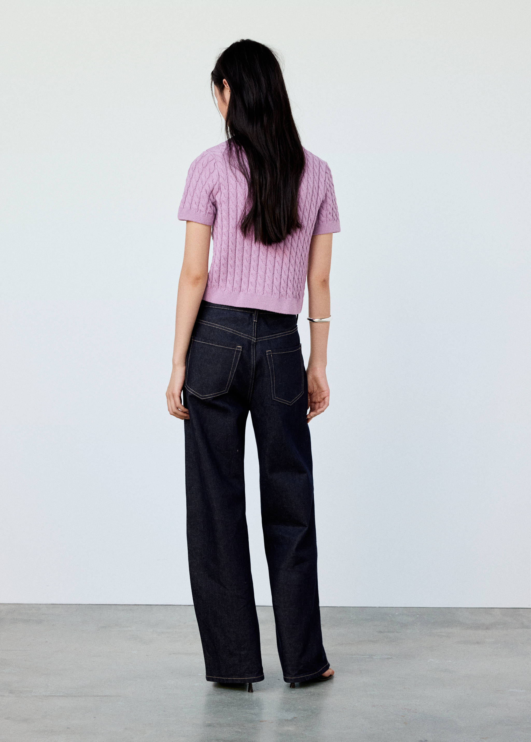 Cable-knit short-sleeve cardigan - Reverse of the article