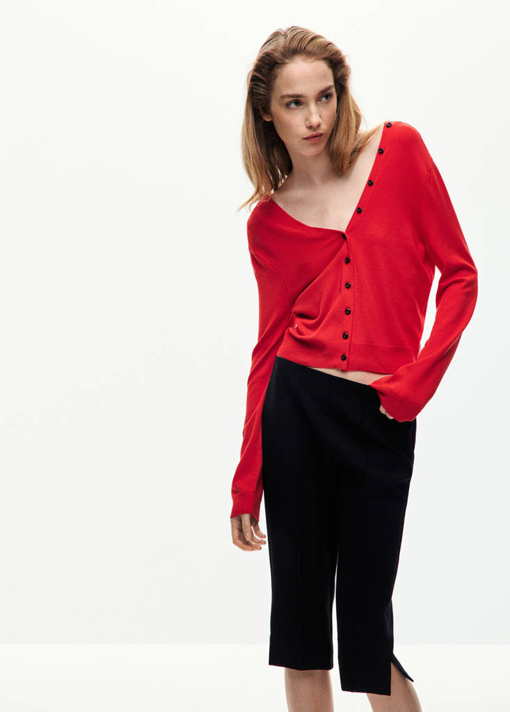 Knitted button cardigan — Red