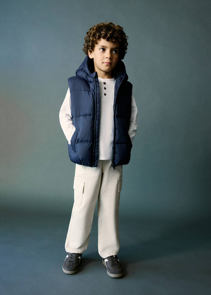 Quilted gilet with hood — Navy