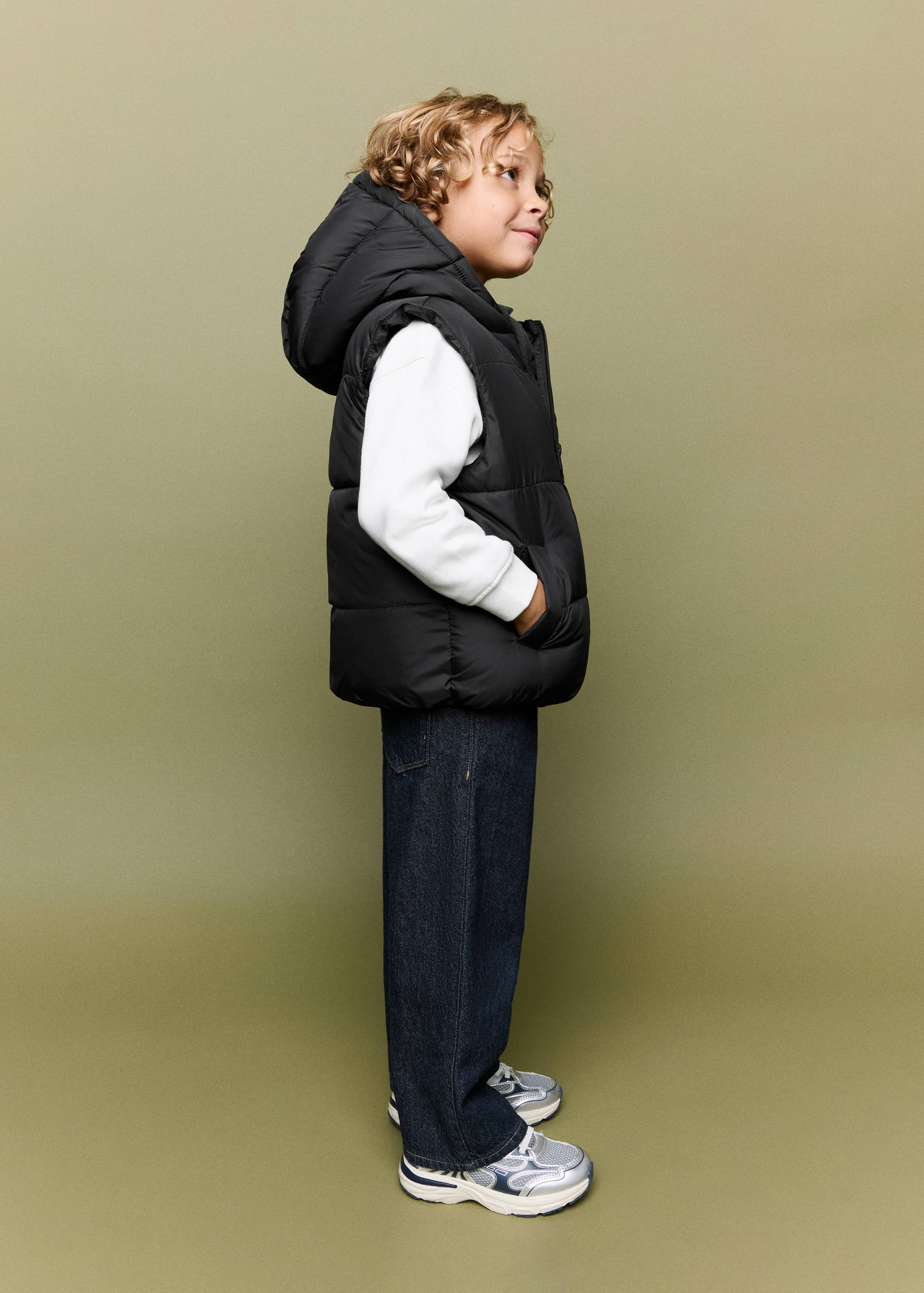 Quilted gilet with hood - General plane