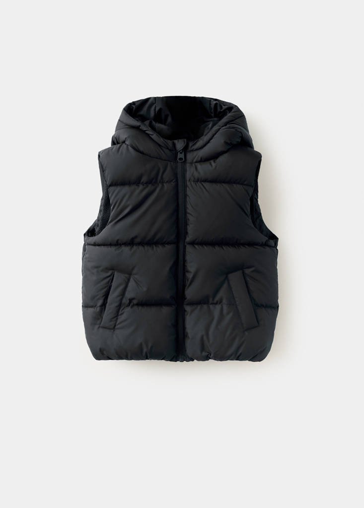 Quilted gilet with hood — Black