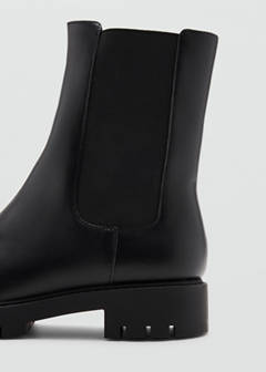 Track sole Chelsea boots — Black 3