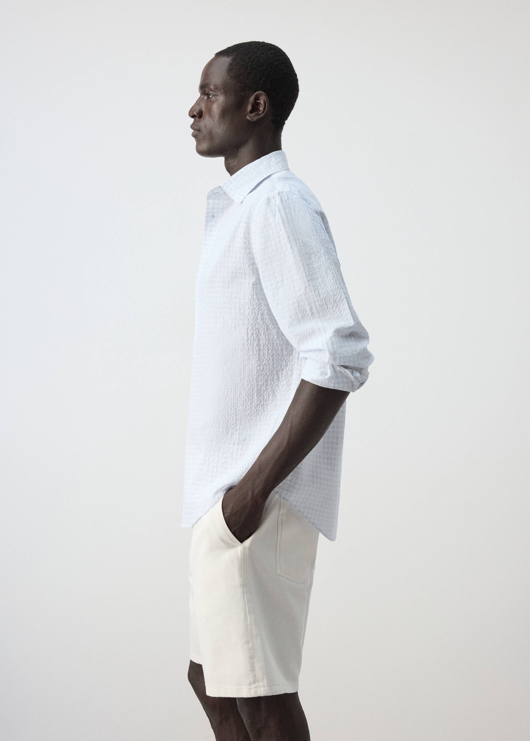 Chemise slim fit en coton seersucker à carreaux - Détail de l'article 2
