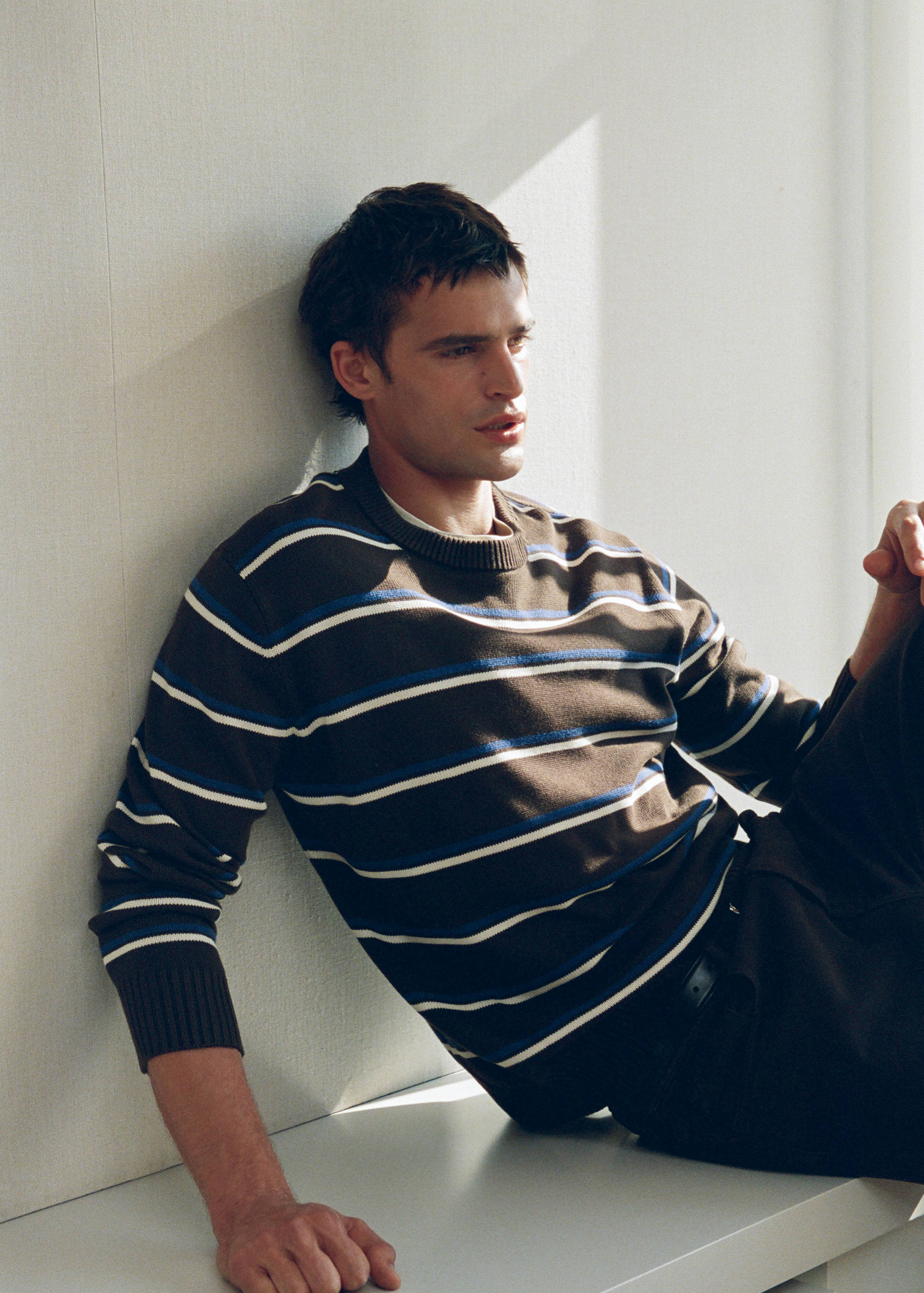 100% cotton mid-weight knit jumper - Details of the article 5
