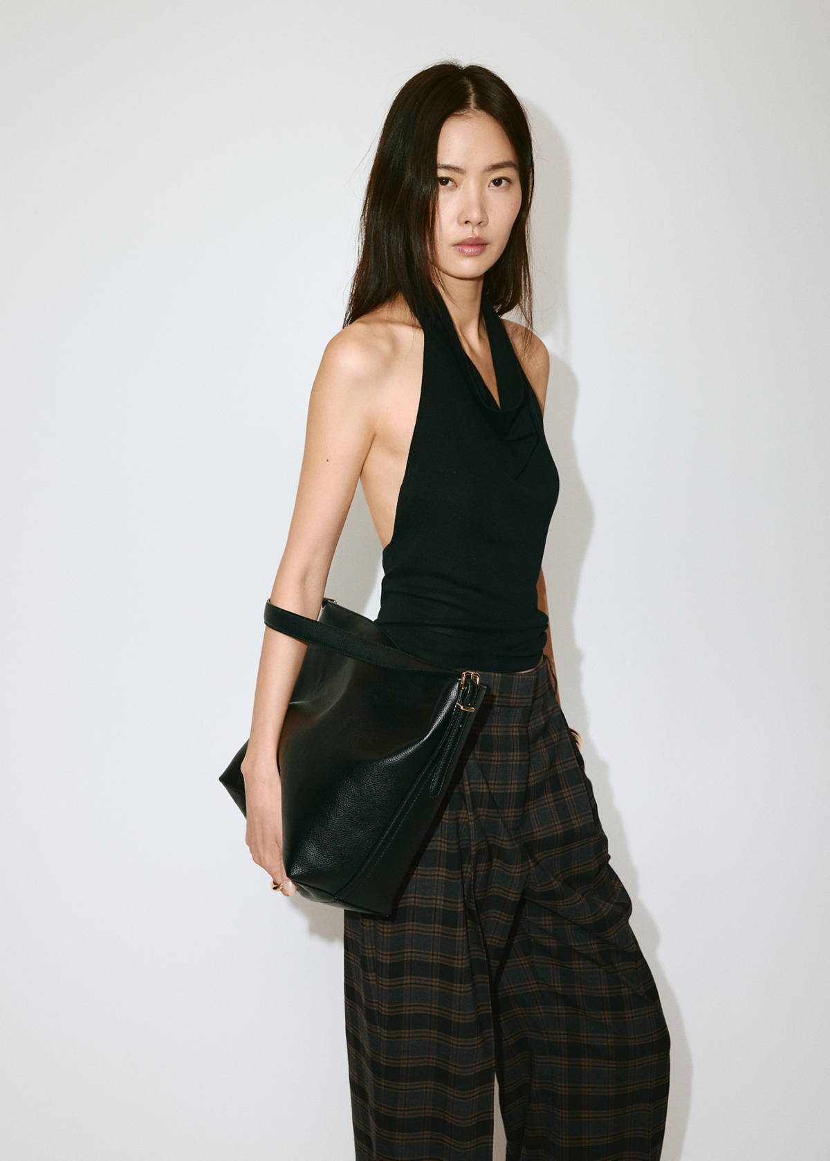 Straight-fit pleated trousers — Brown