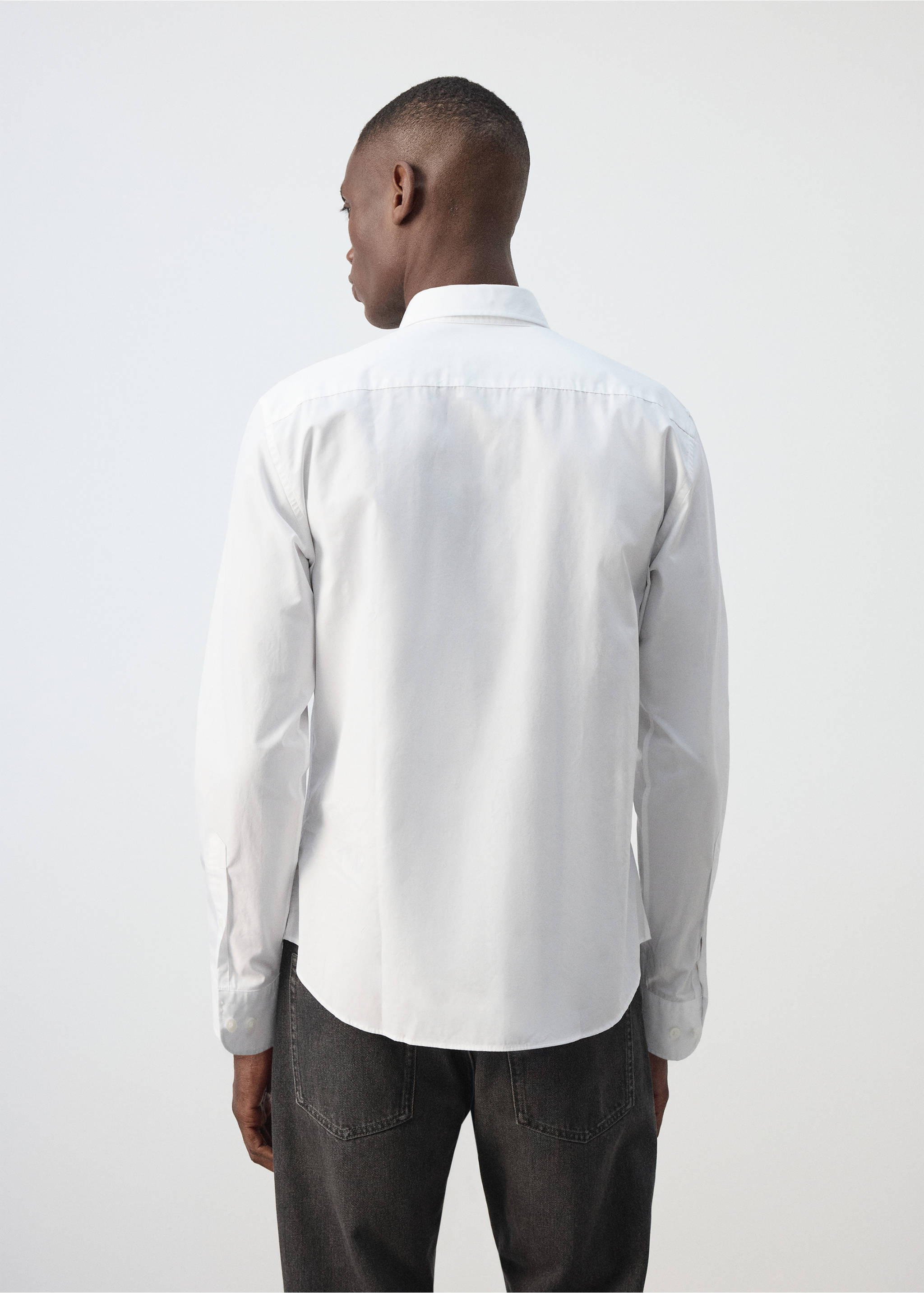 Regular-fit 100% cotton shirt - Reverse of the article, White. Ref: 37094431-00.