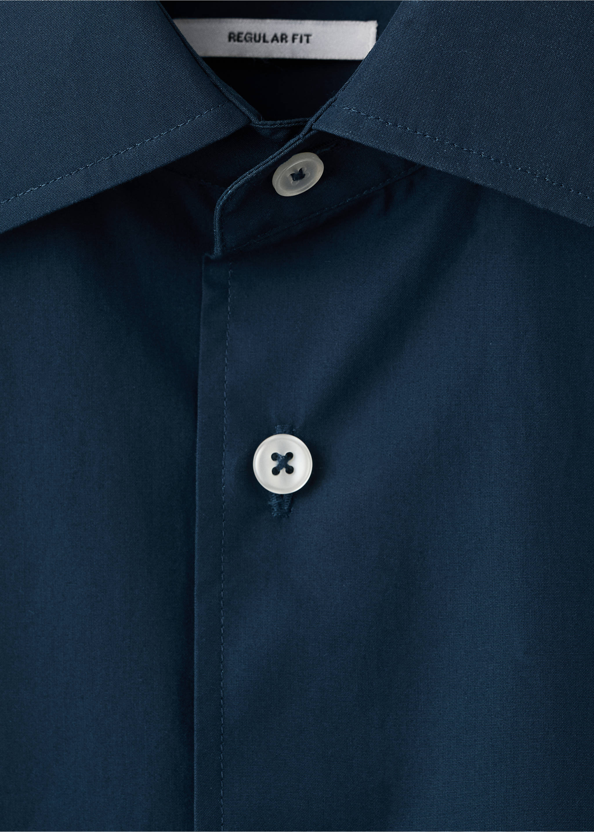 Regular-fit overhemd 100% katoen - Detail van het artikel 8, Marineblauw. Ref: 37094431-00.