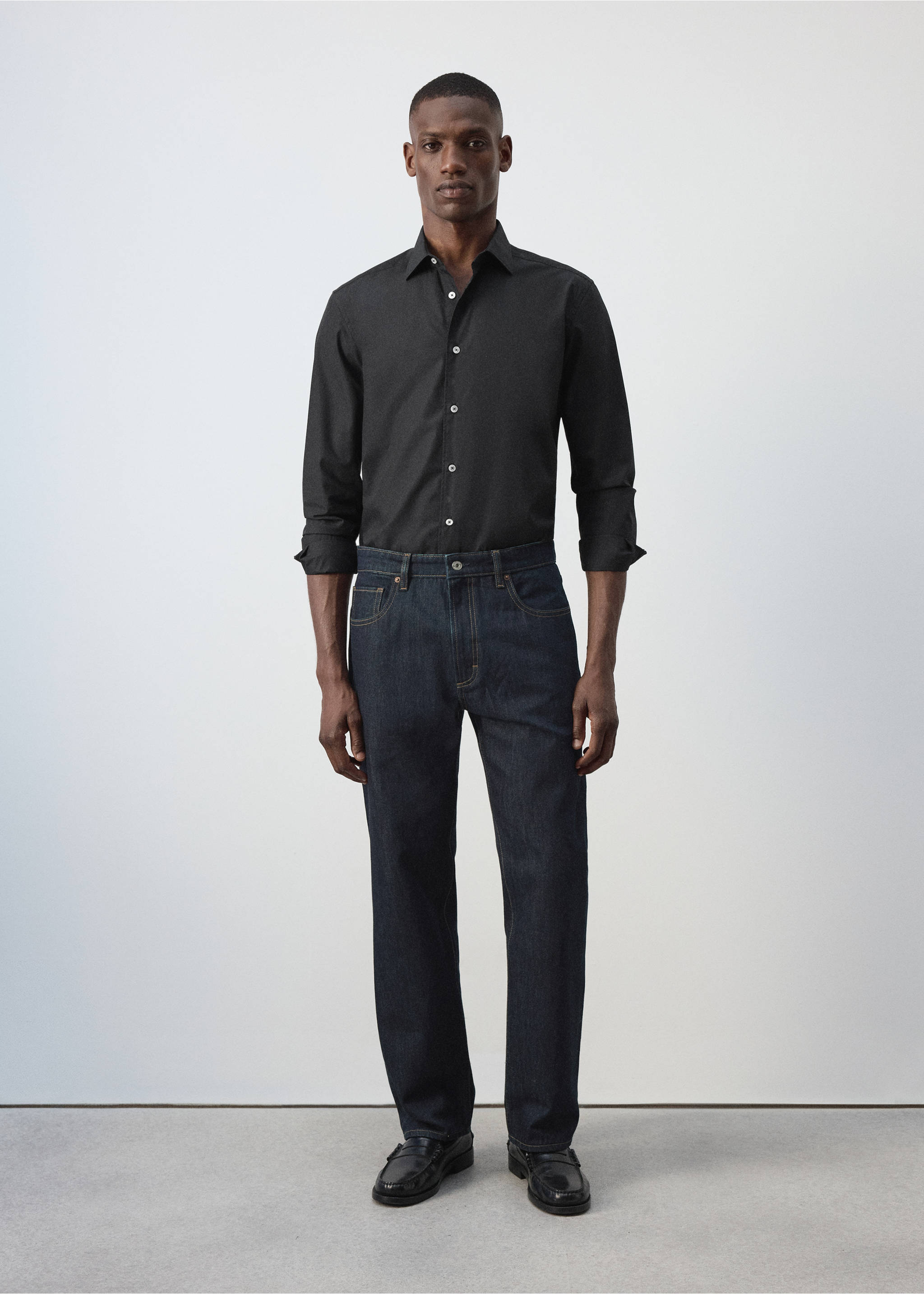 Regular-fit 100% cotton shirt - General plane, Black. Ref: 37094431-00.