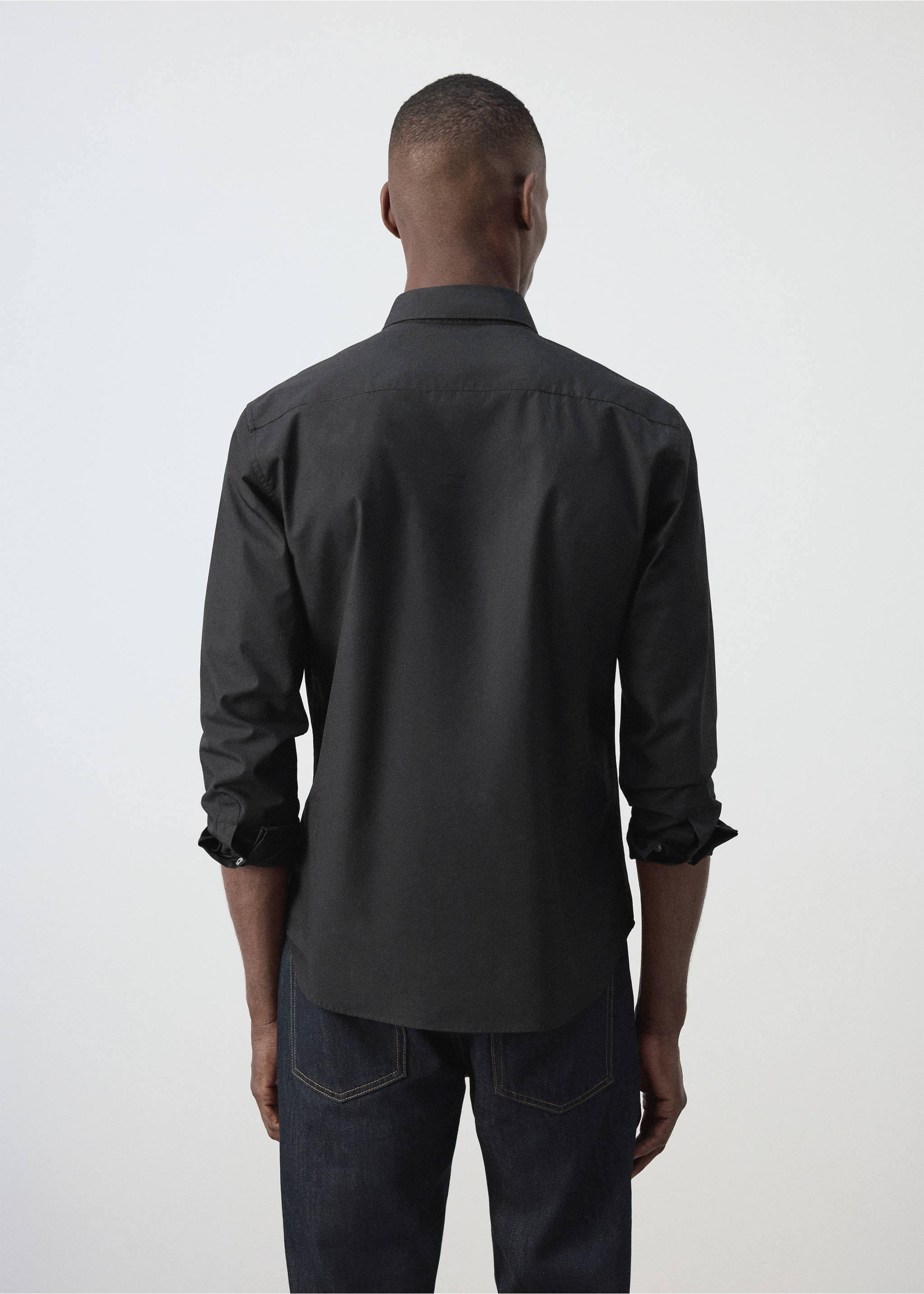 Regular-fit 100% cotton shirt - Reverse of the article, Black. Ref: 37094431-00.