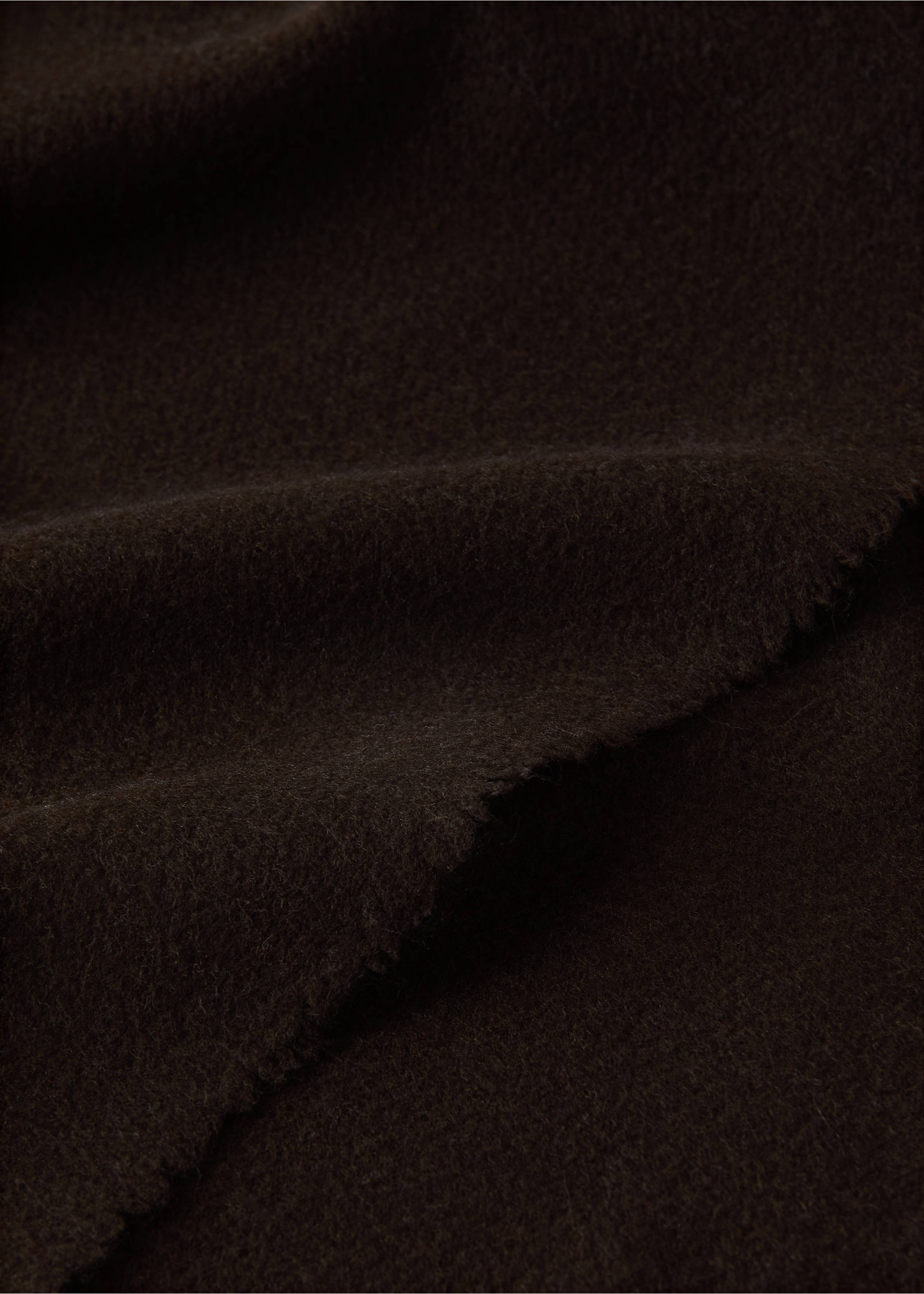 Wool-blend blanket with fringes - Details of the article 1, Chocolate. Ref: 37094436-00.