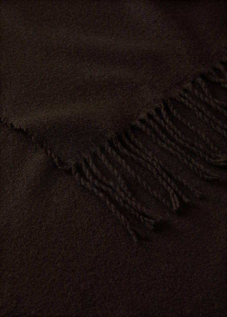 Wool-blend blanket with fringes — Chocolate