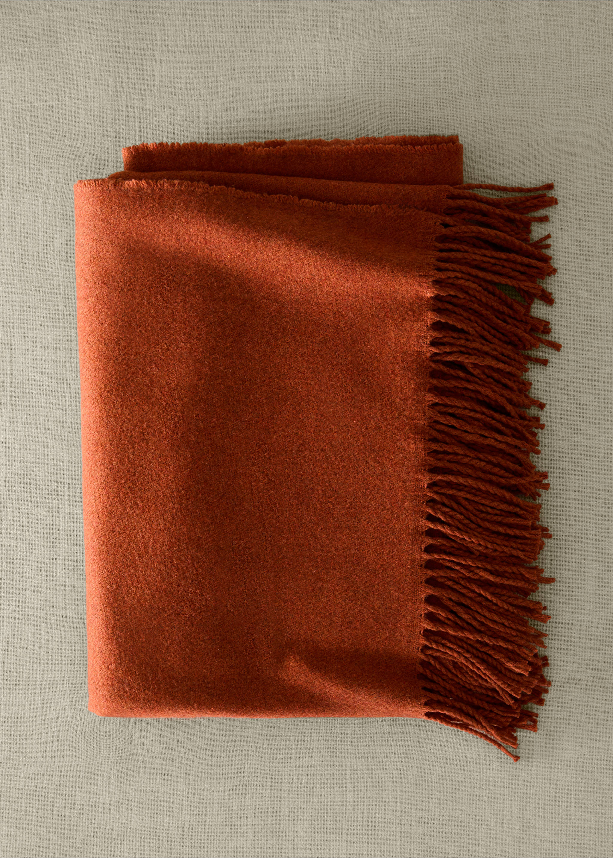 Wool-blend blanket with fringes - General plane, Russet. Ref: 37094436-00.