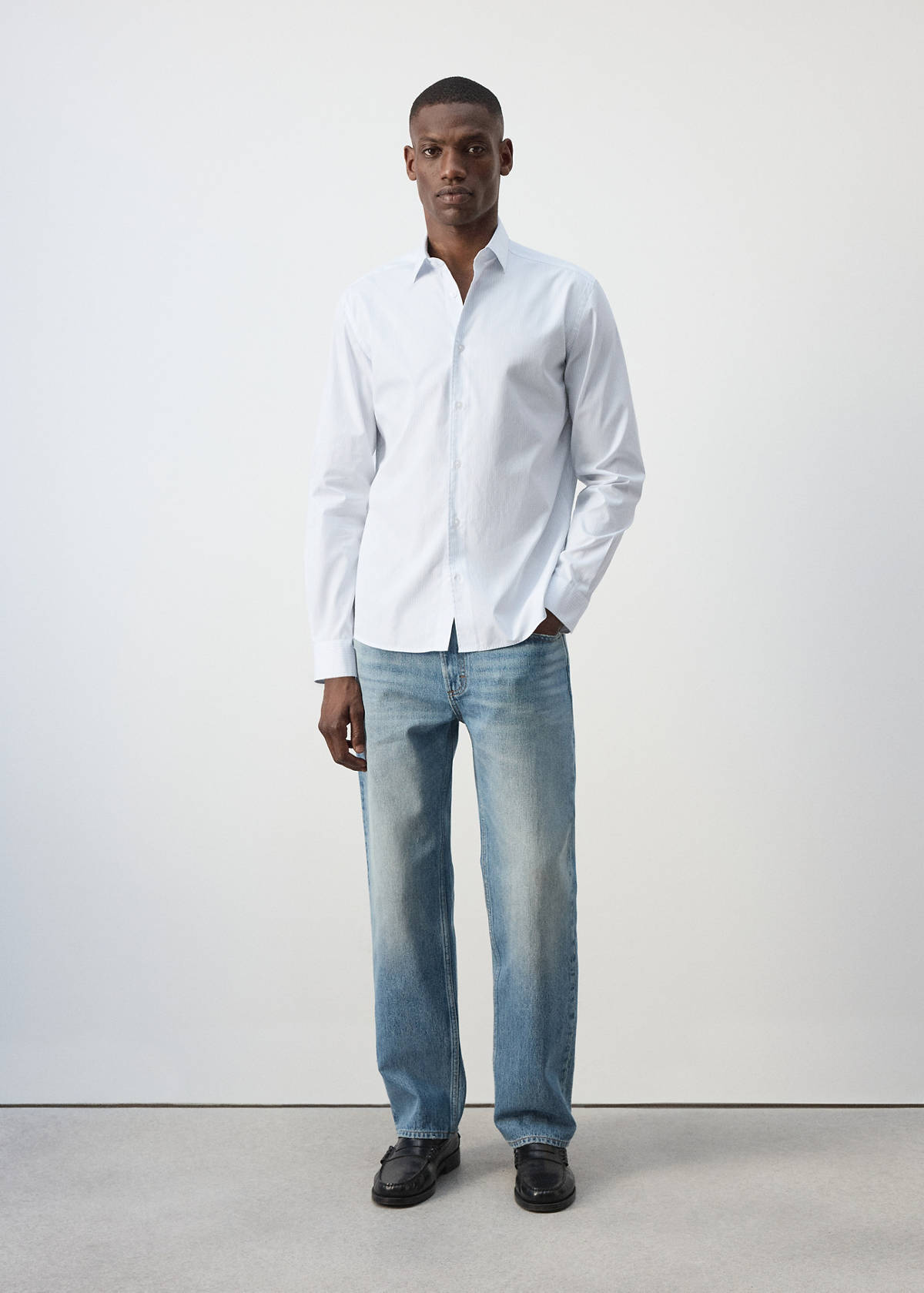 100% cotton regular fit striped shirt