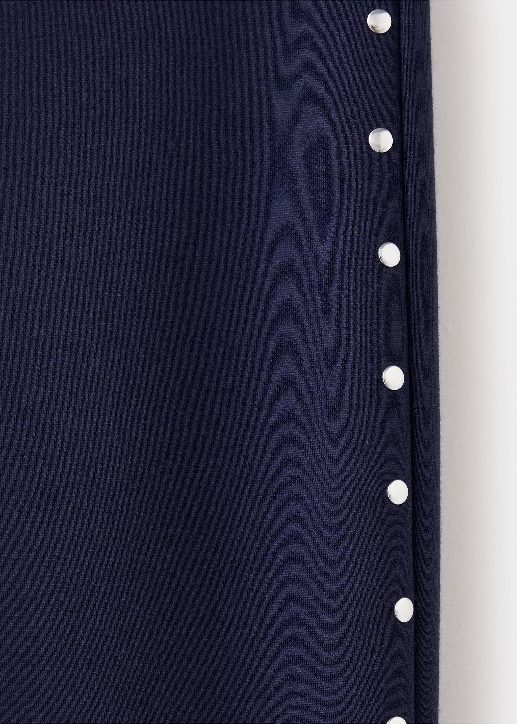 Flared leggings with studs - Details of the article 8, Navy. Ref: 37094442-00.