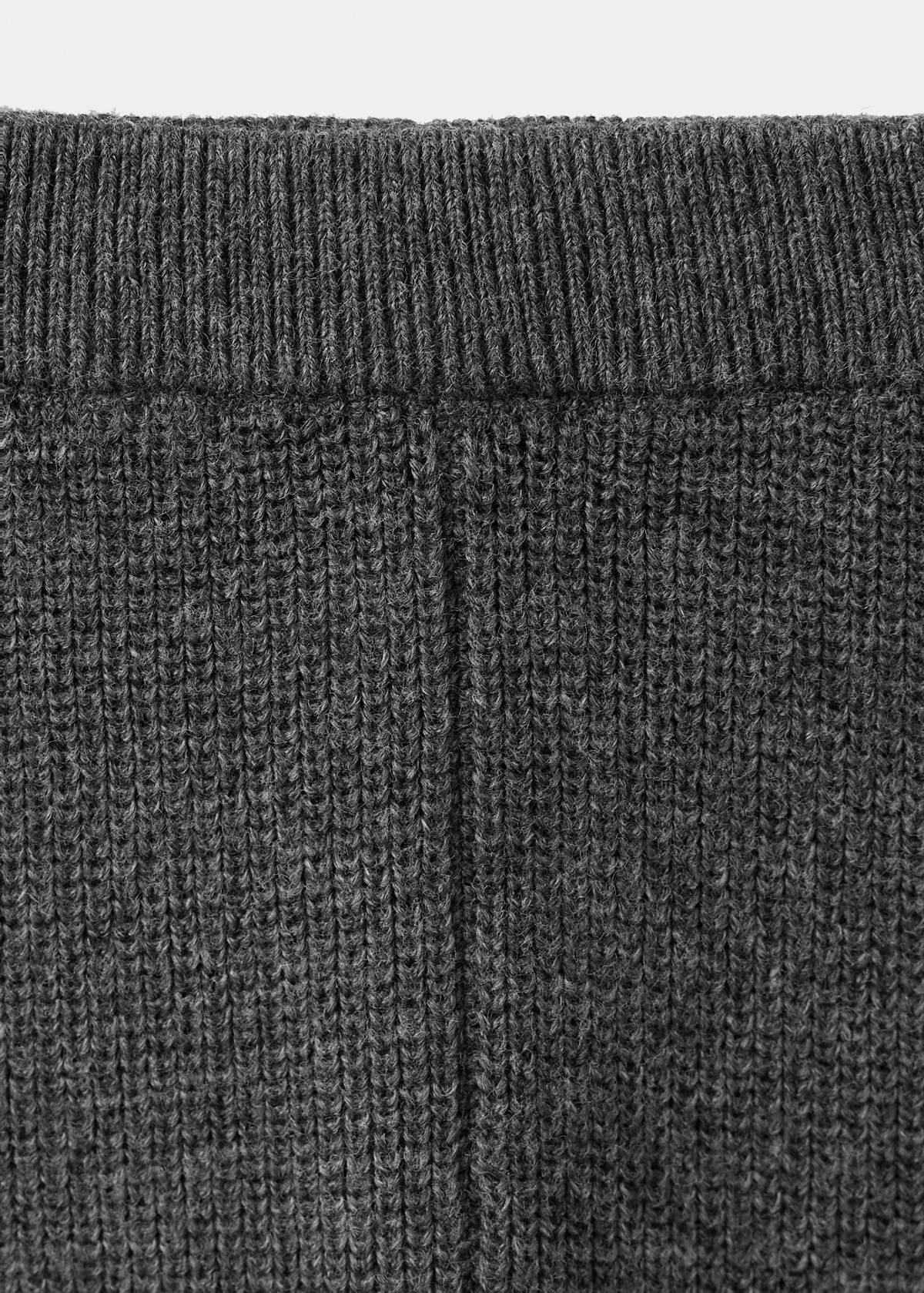 Straight knitted trousers — Charcoal