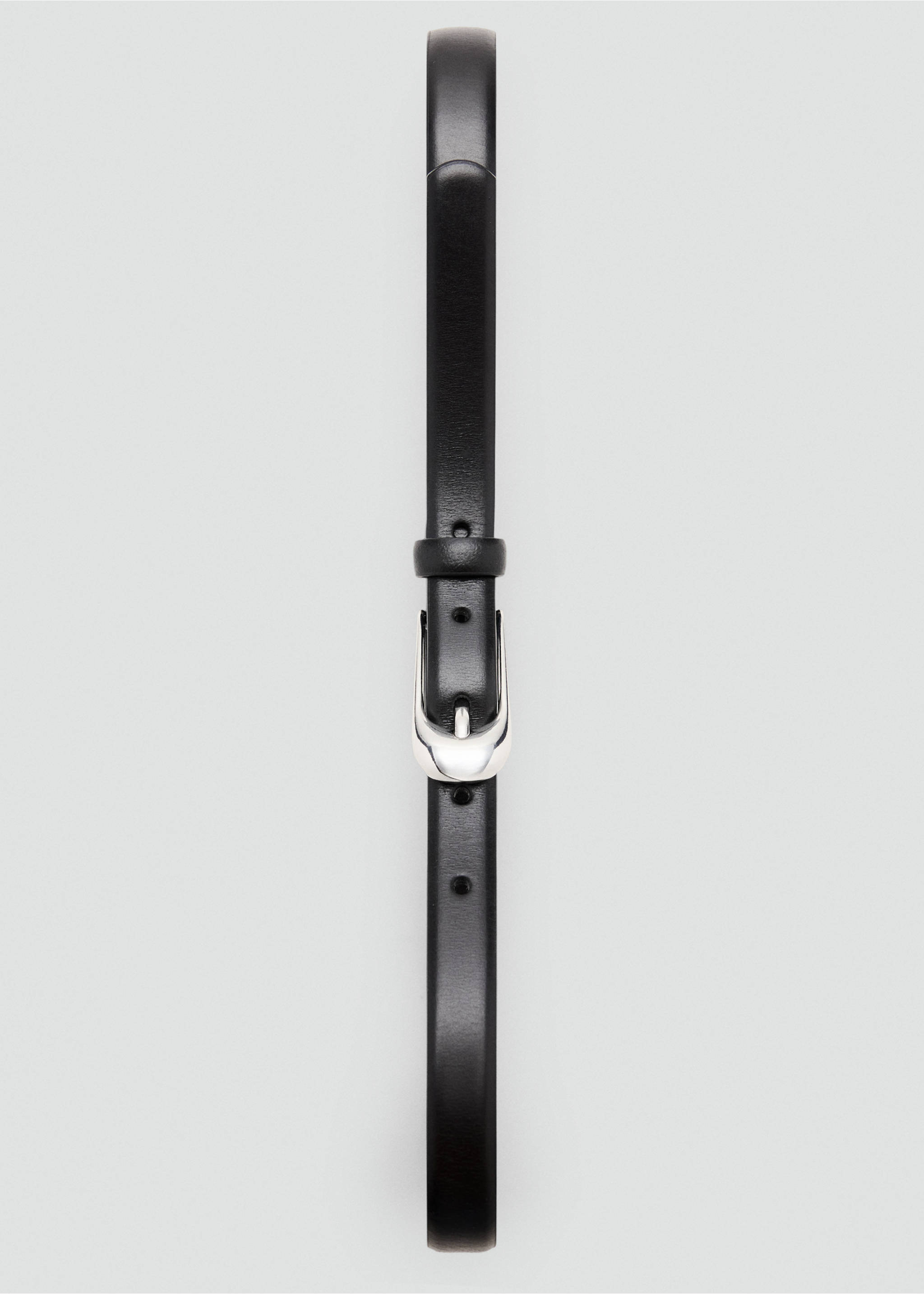 Buckle leather belt - Details of the article 2, Black. Ref: 37094447-00.