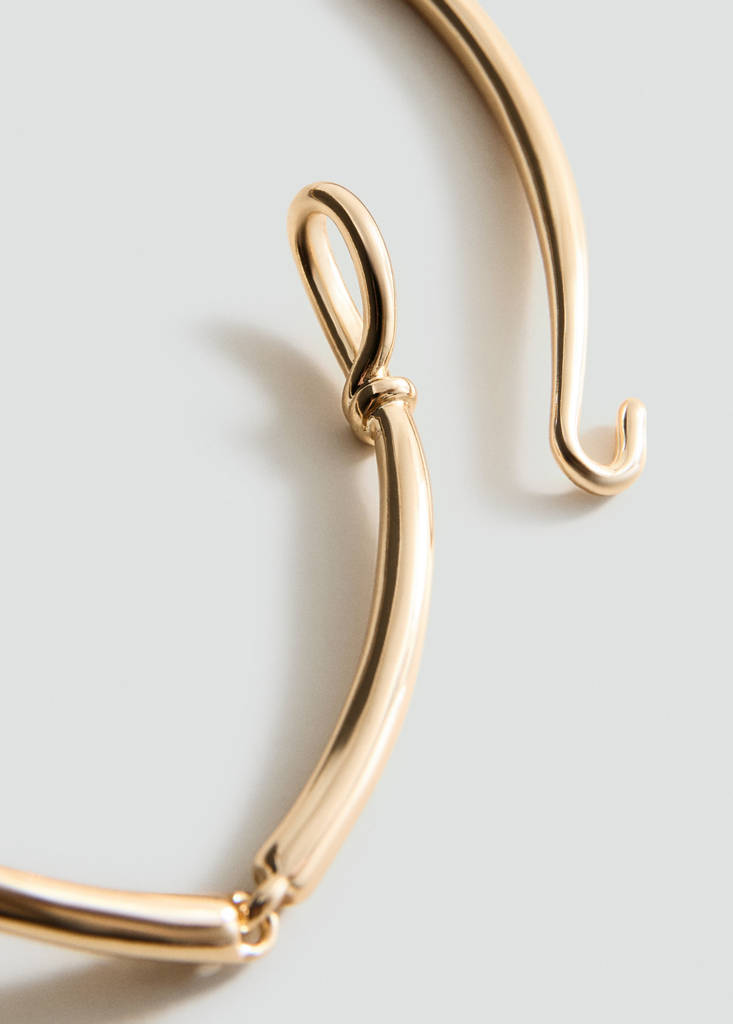Rigid knot necklace — Gold