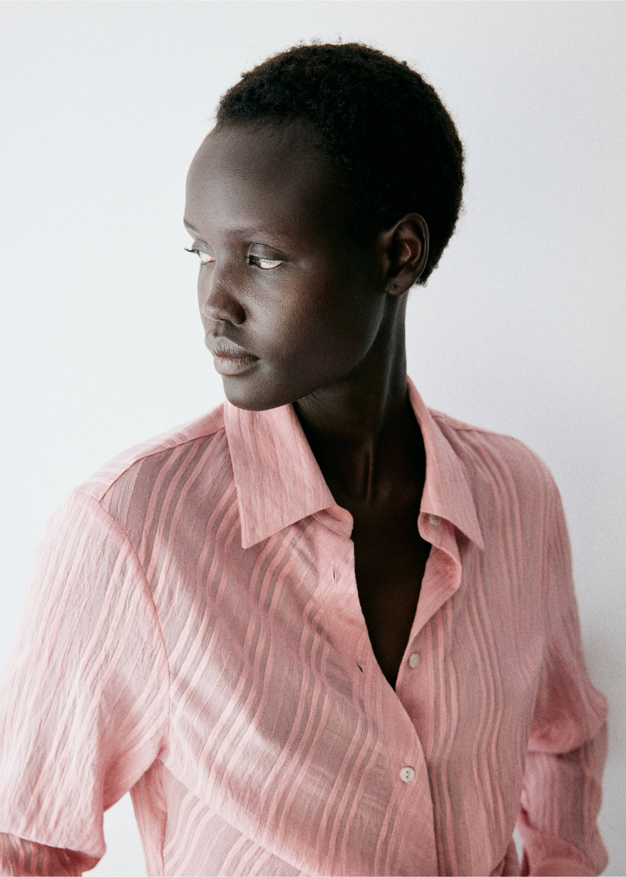 Striped blouse with bow detail - Details of the article 1, Pastel Pink. Ref: 37094463-00.