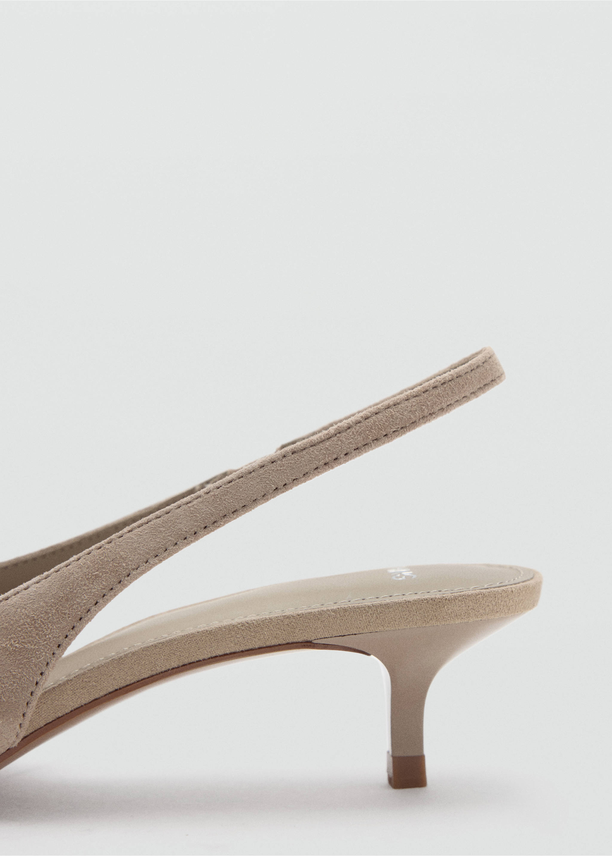 Suede kitten heel shoe - Details of the article 1, Sand. Ref: 37094465-00.