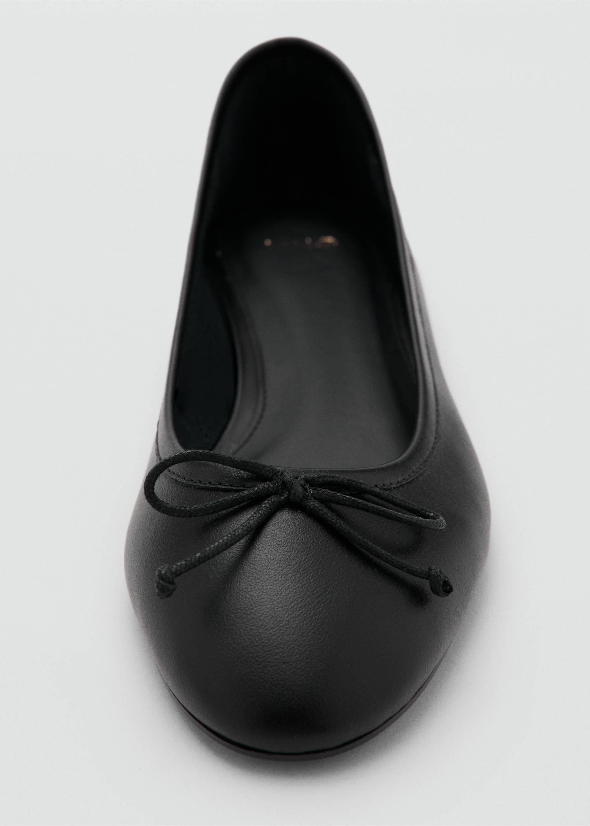 Leder-Ballerinas mit Schleife - Detail des Artikels 3, Schwarz. Ref: 37094467-00.
