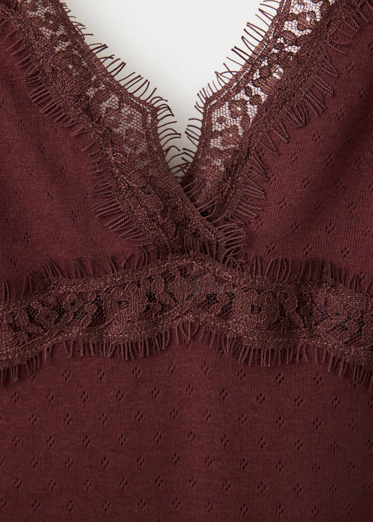 Openwork cotton top with lace detail — Burgundy