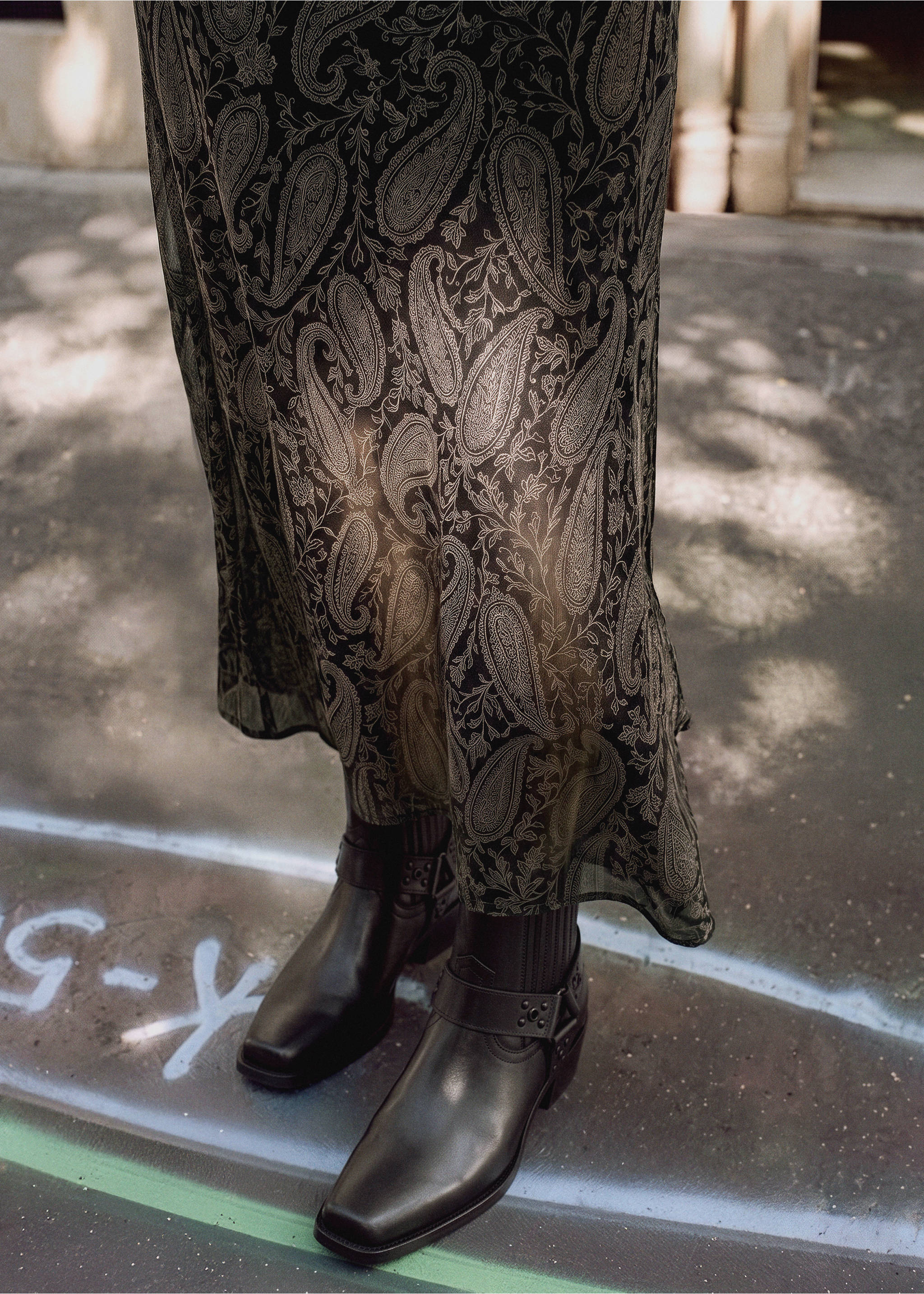 Paisley print chiffon skirt - Medium plane, Black. Ref: 37094781-00.