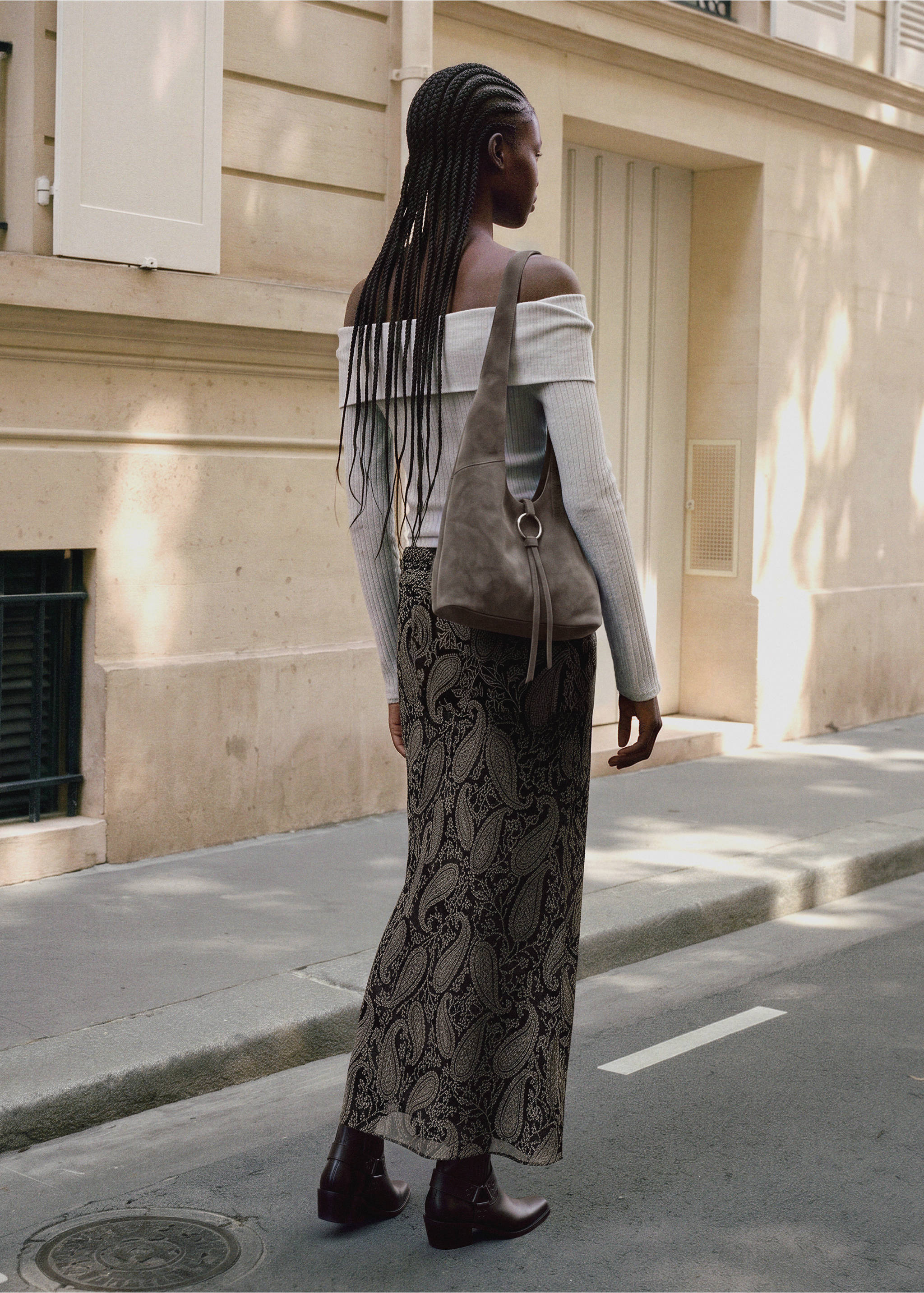 Paisley print chiffon skirt - Reverse of the article, Black. Ref: 37094781-00.