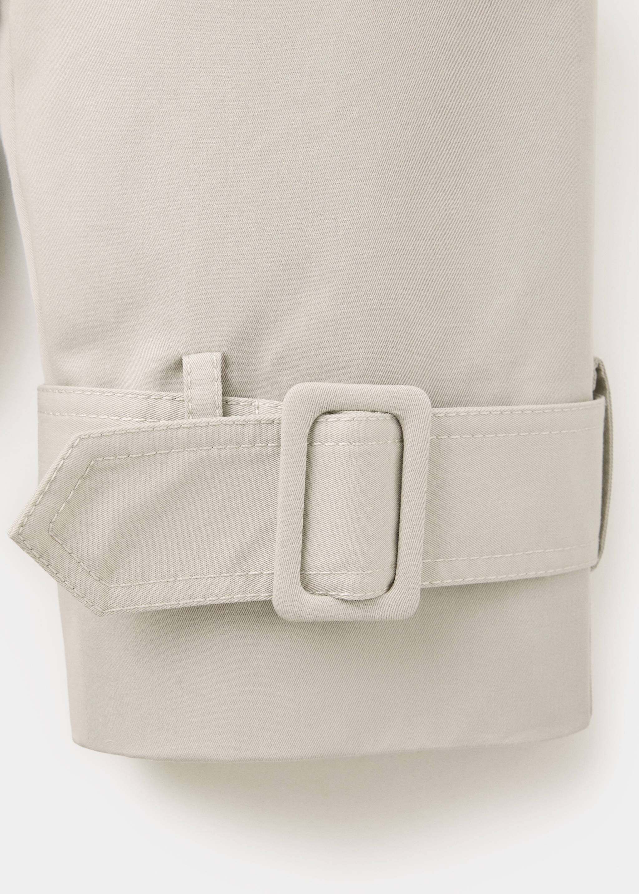 Long double-breasted trench coat - Details of the article 0