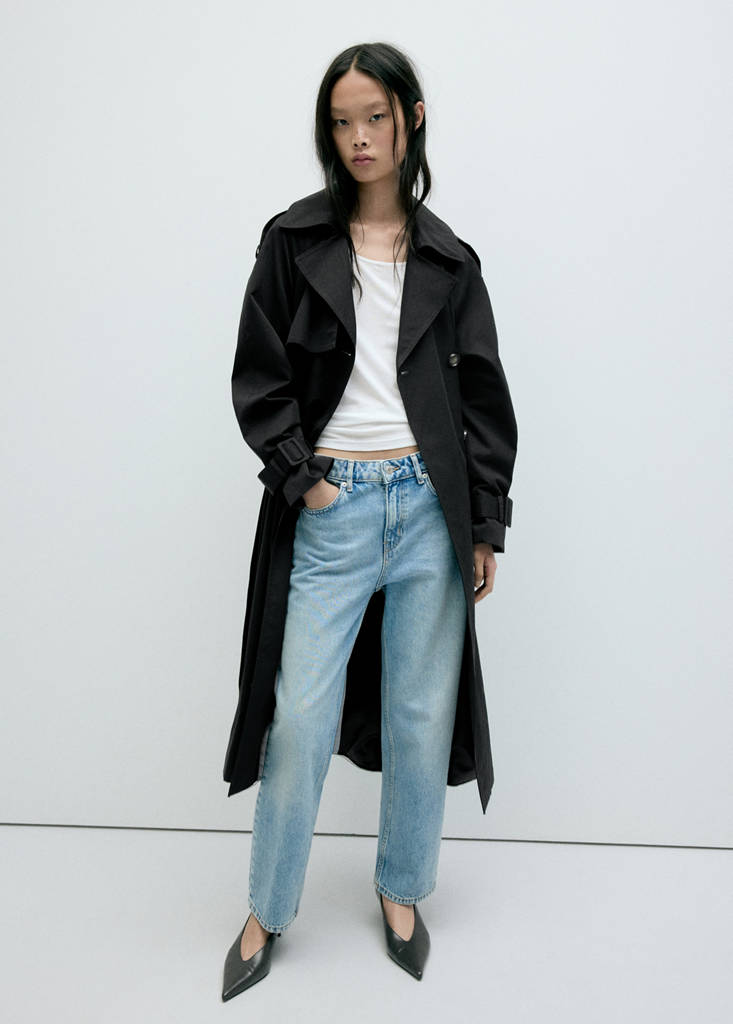Long double-breasted trench coat — Black