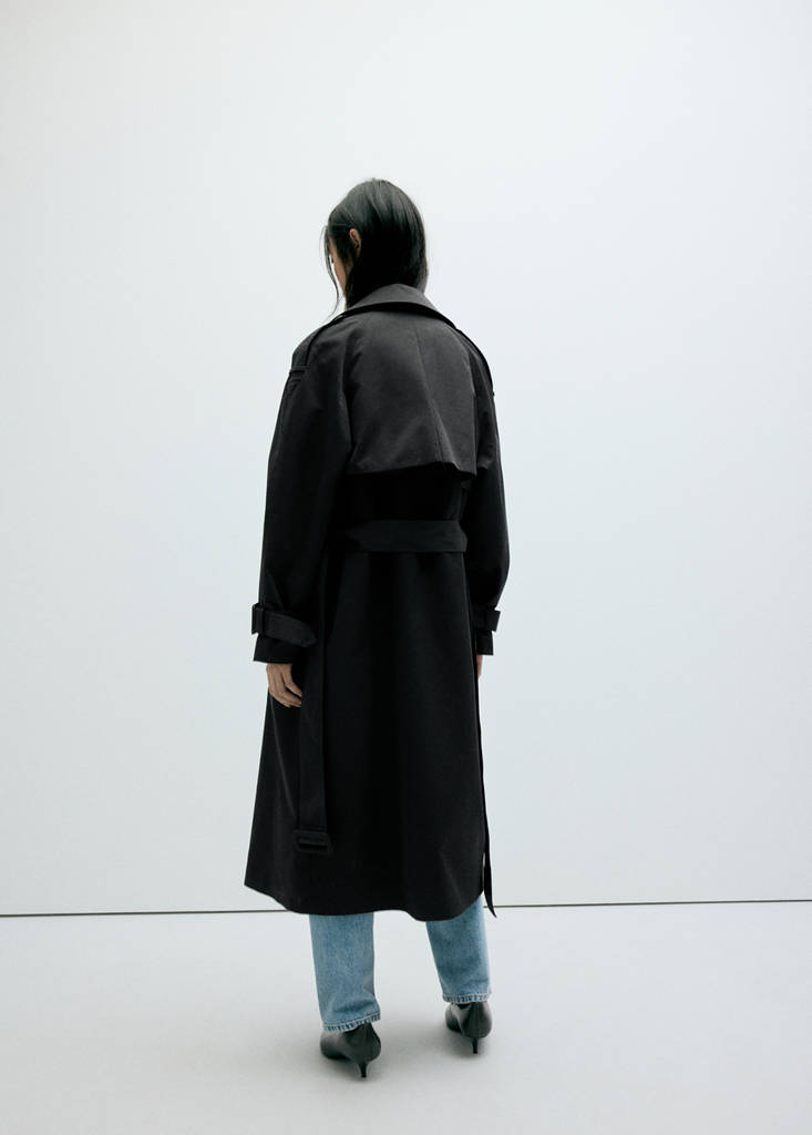 Long double-breasted trench coat — Black