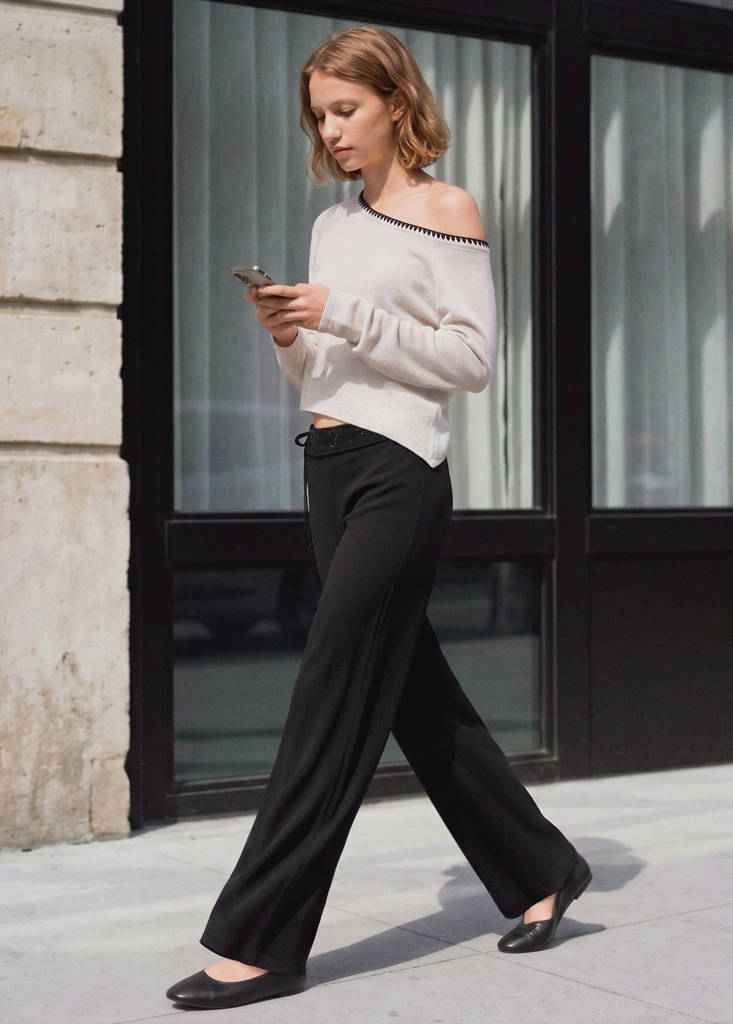 Trousers with embroidered turn-up waistline — Charcoal