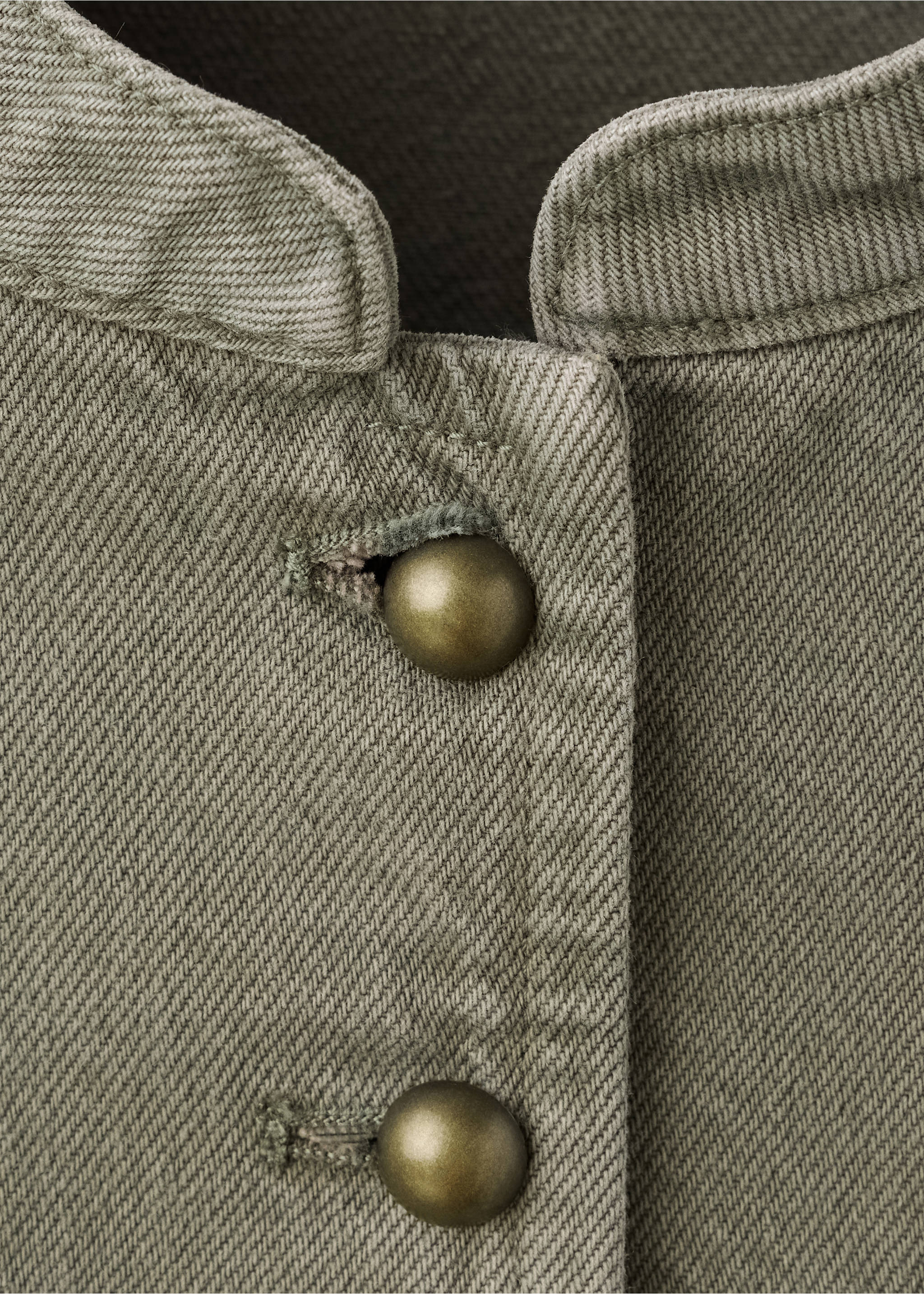 Pockets denim jacket - Details of the article 8, Khaki. Ref: 37094793-00.