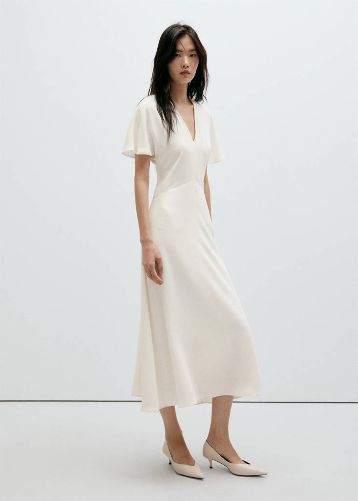 V-neck short-sleeved dress — White