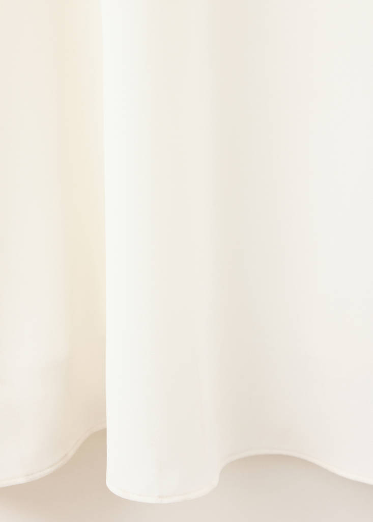 V-neck short-sleeved dress — White
