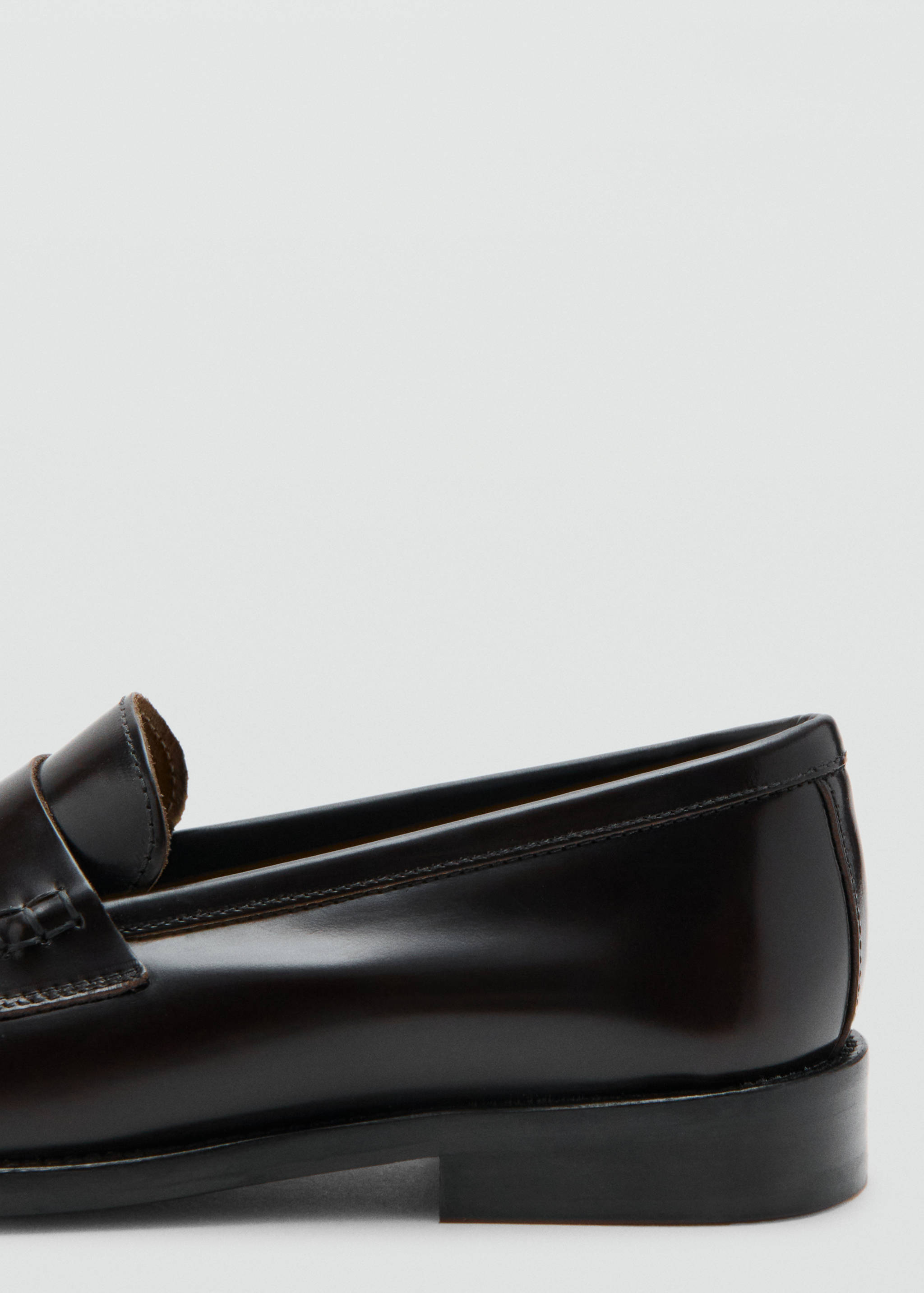 Gathered leather loafer - Details of the article 1