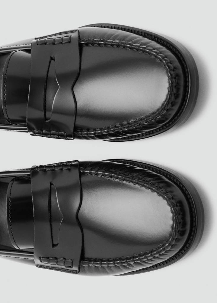 Gathered leather loafers — Black