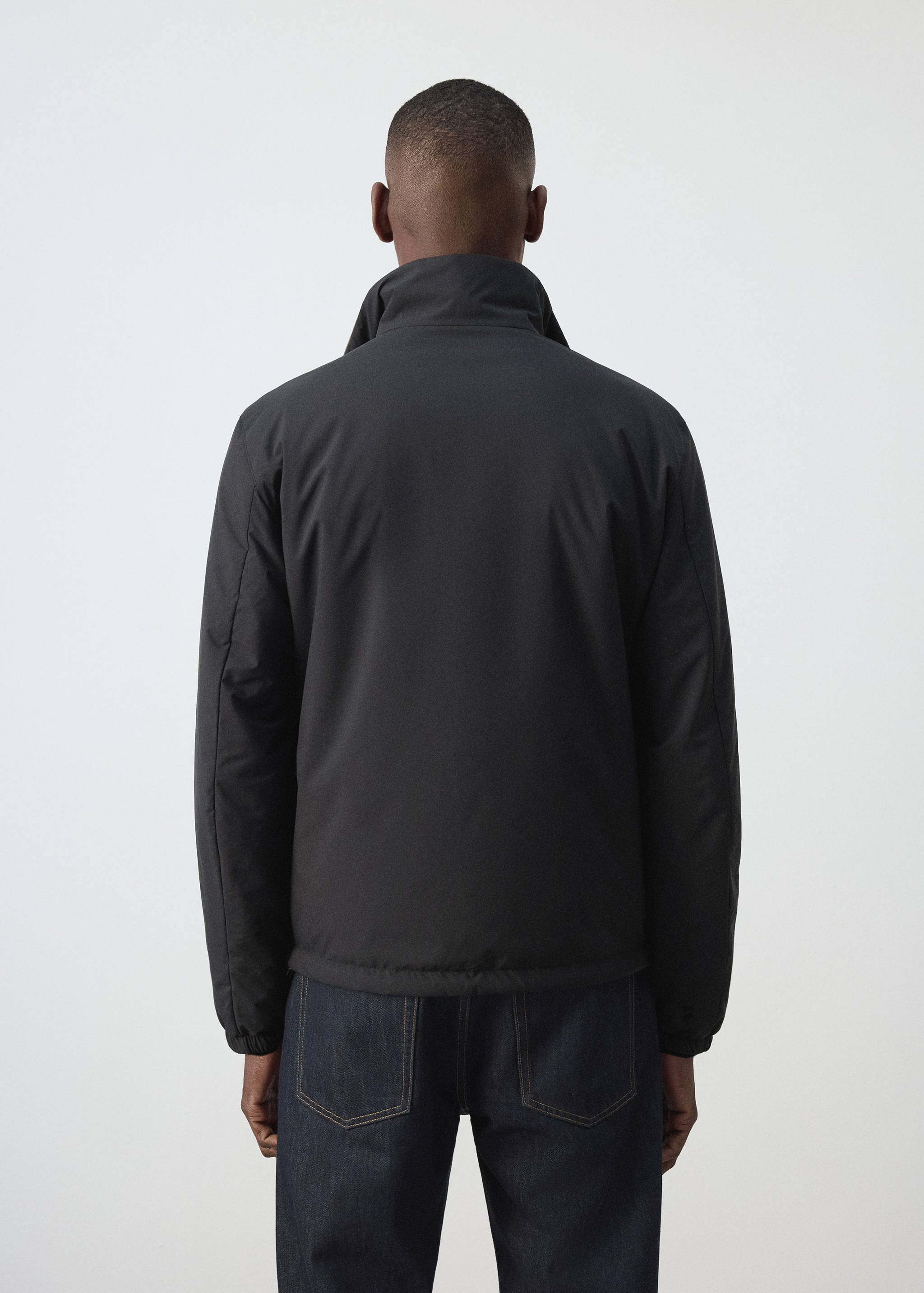 Veste nada - Verso de l’article