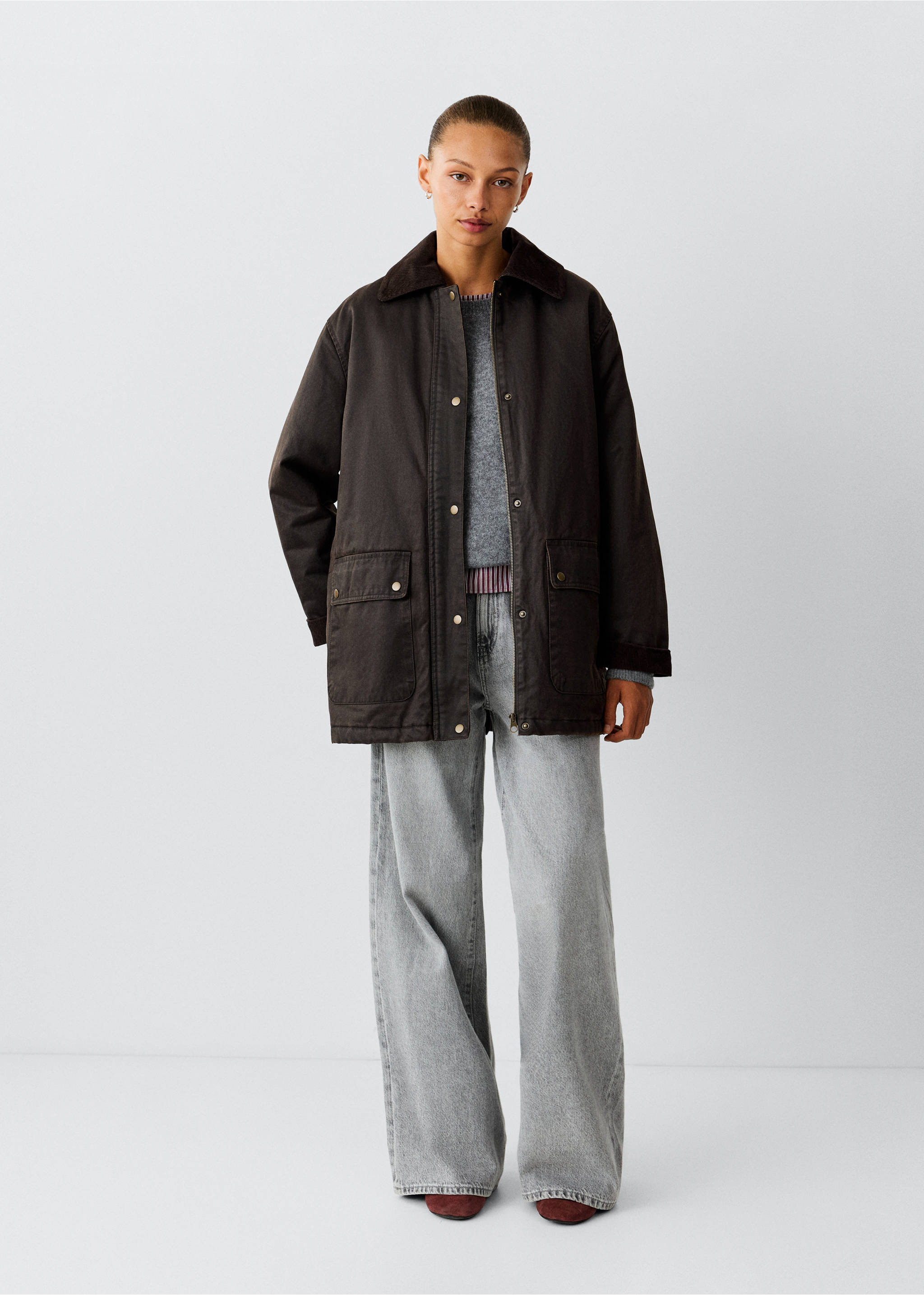 Oversized parka with corduroy collar - General plane, Chocolate. Ref: 37095150-00.