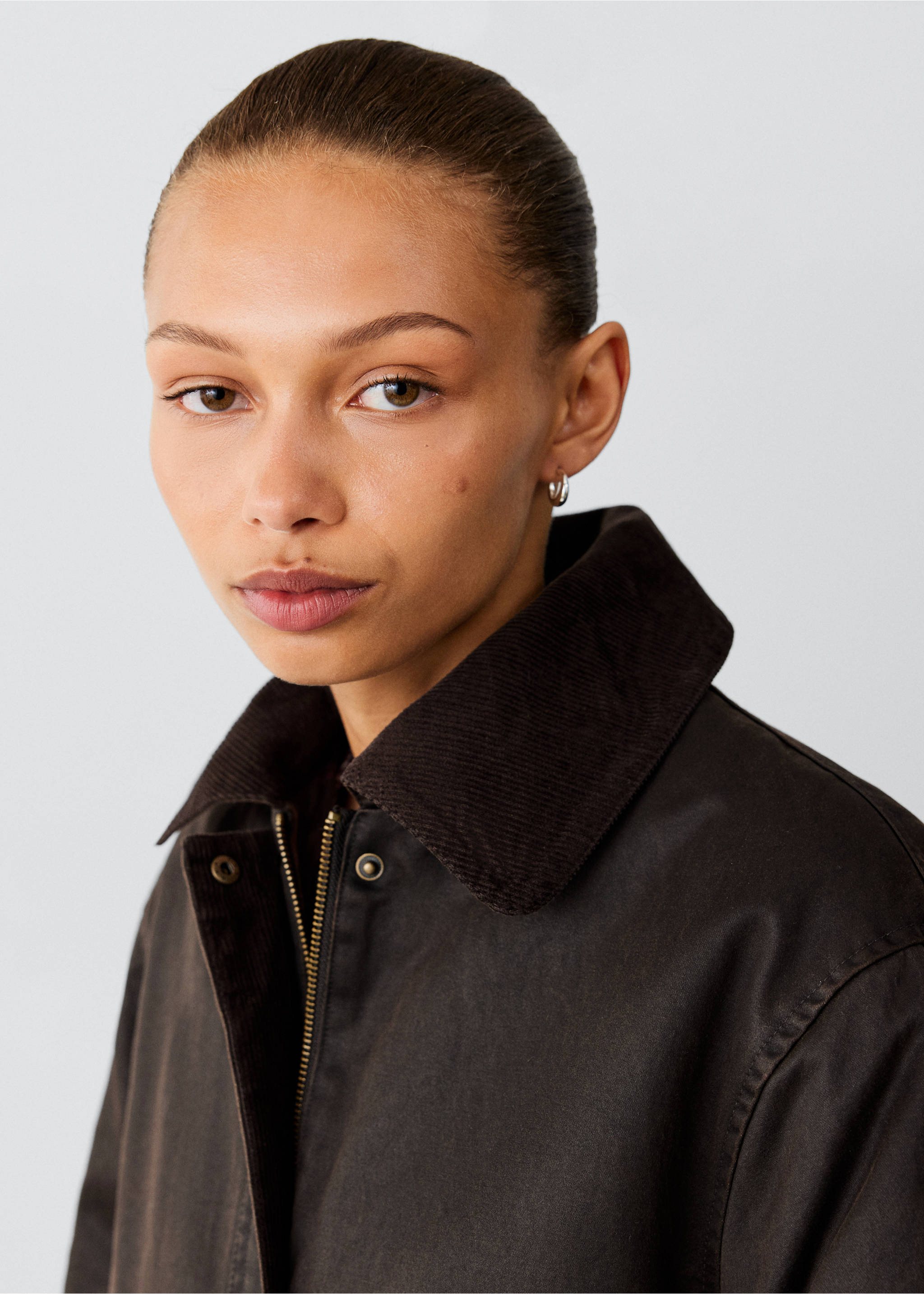 Oversized parka with corduroy collar - Details of the article 1, Chocolate. Ref: 37095150-00.