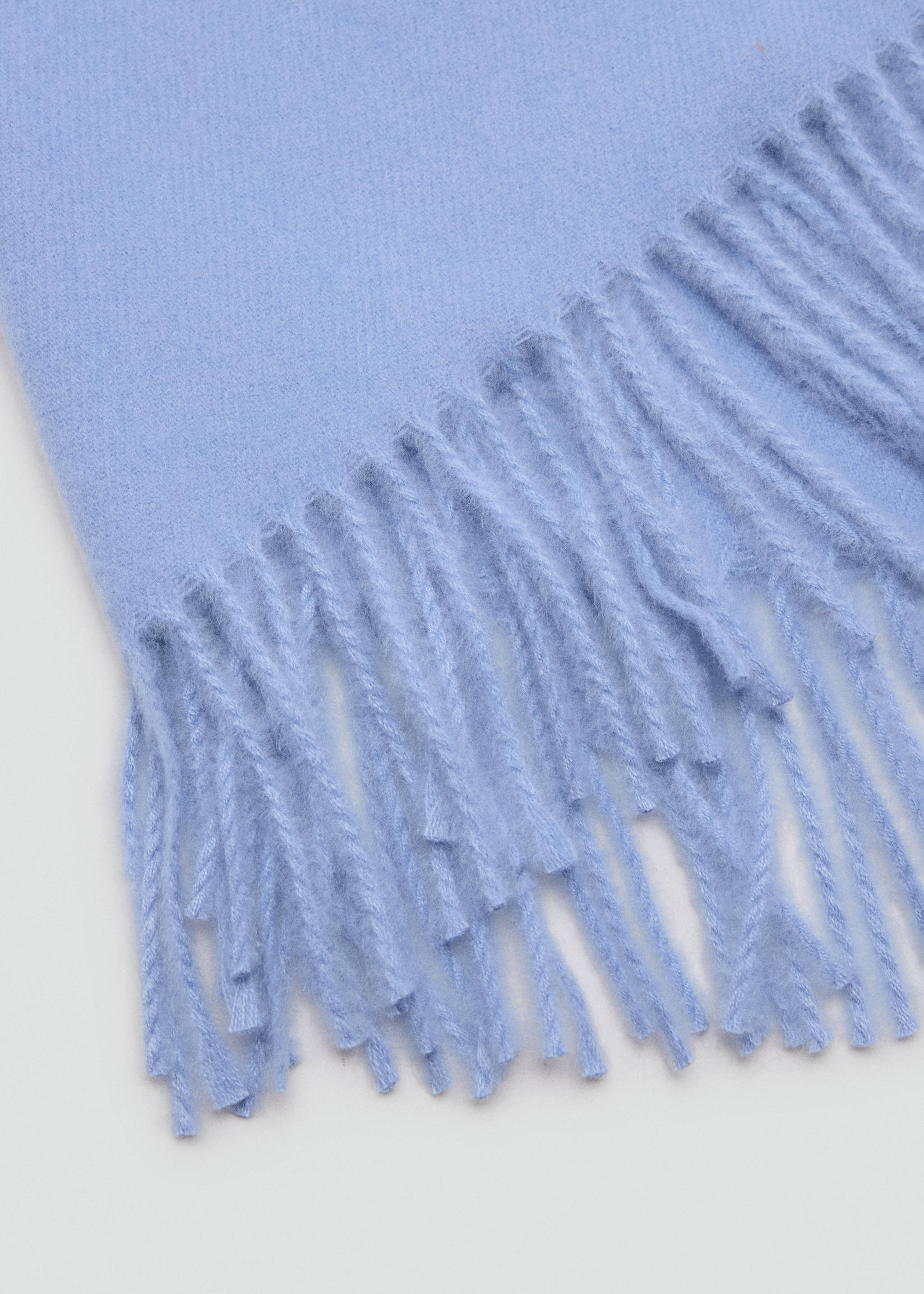 Fringed edge scarf - Details of the article 1