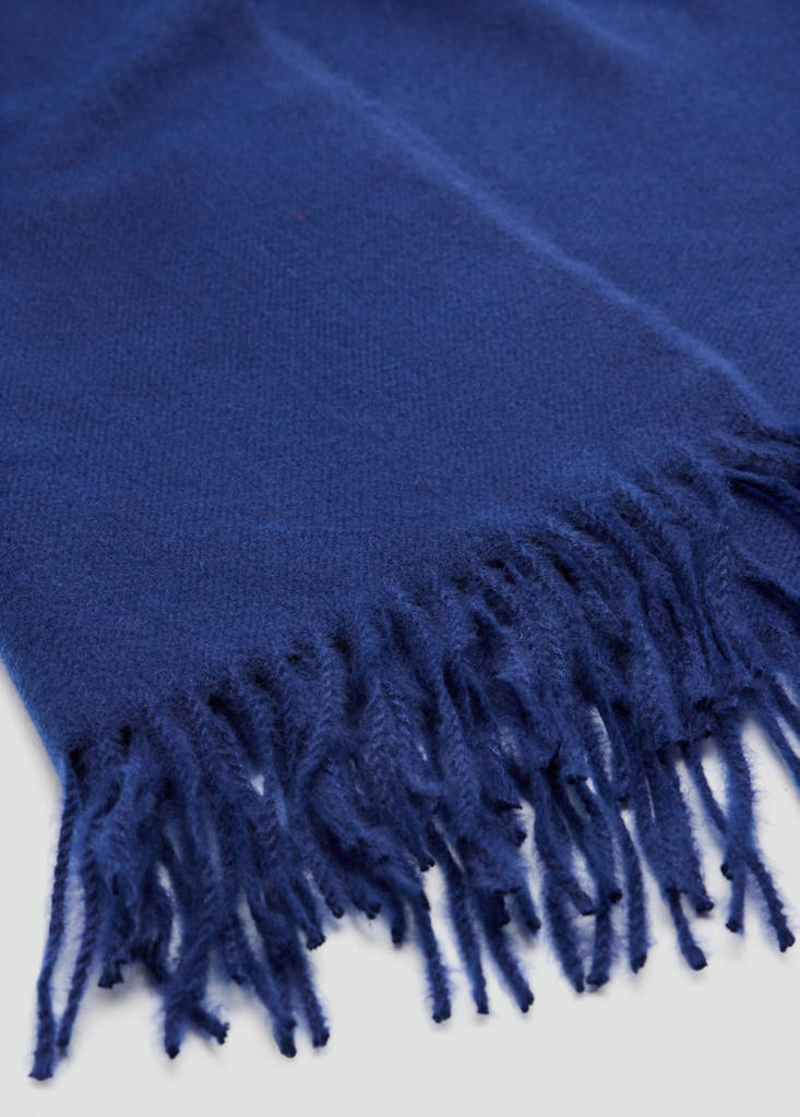 Fringed edge scarf — Blue