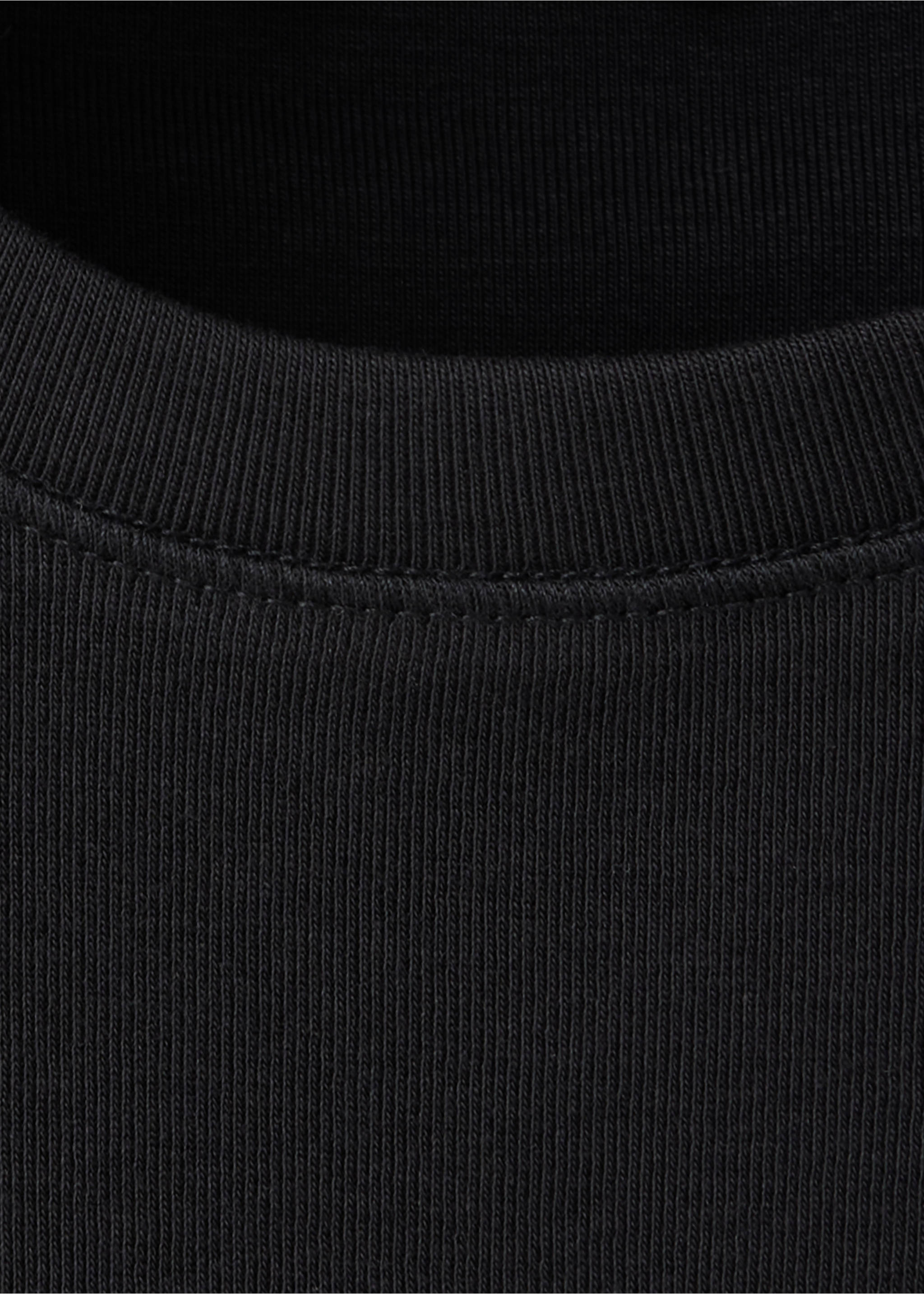Camiseta entallada manga corta - Detalle del artículo 8, Negro. Ref: 37095166-00.
